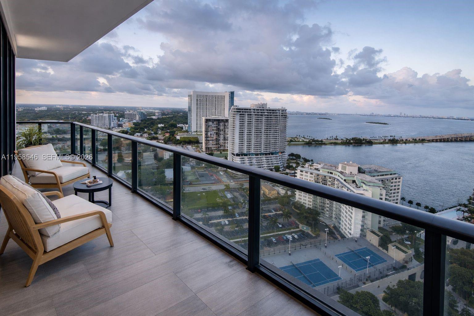 Paraiso Bayviews Condo