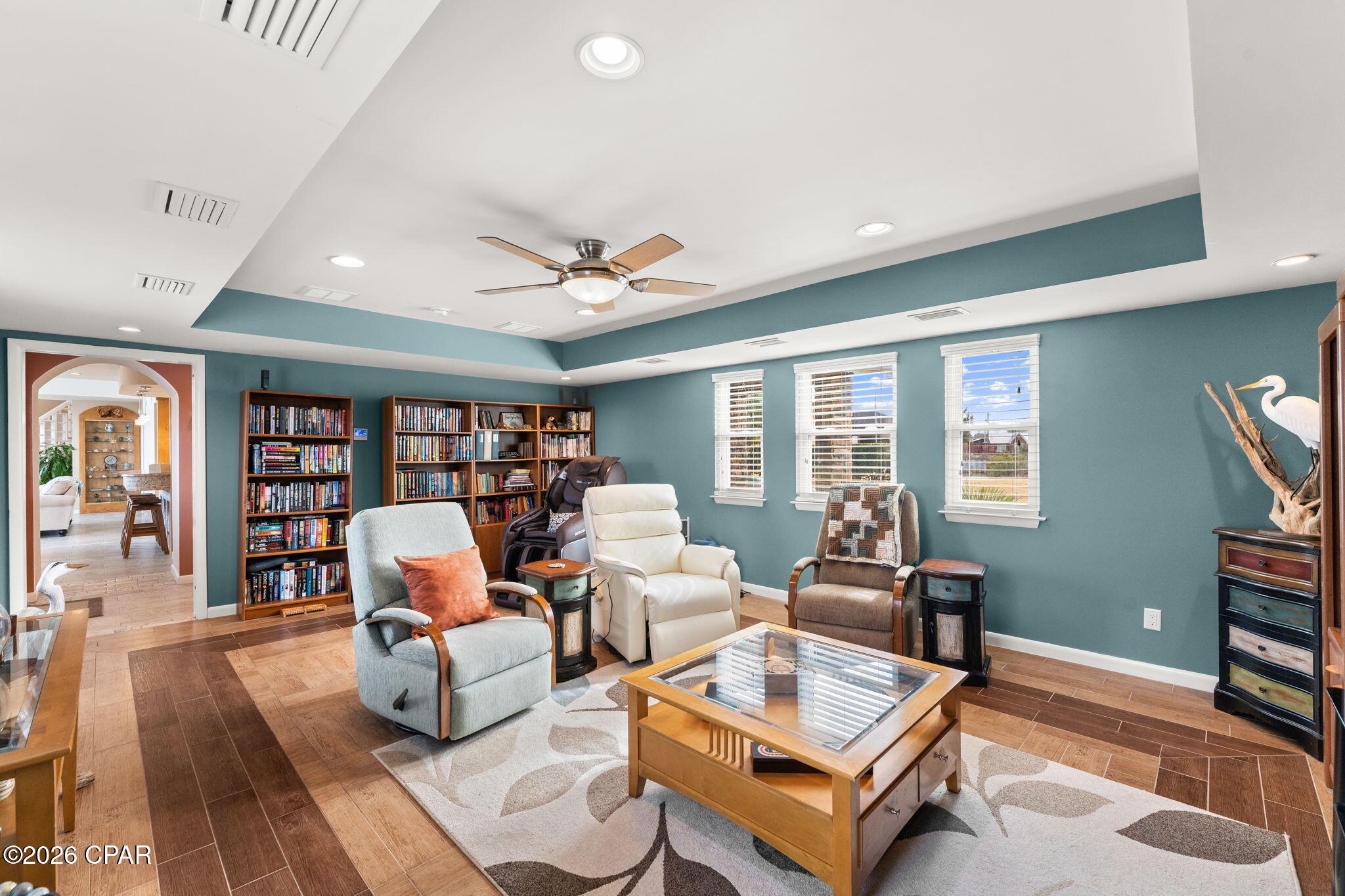 Listing photo id 21 for 1004 Sunset Lane