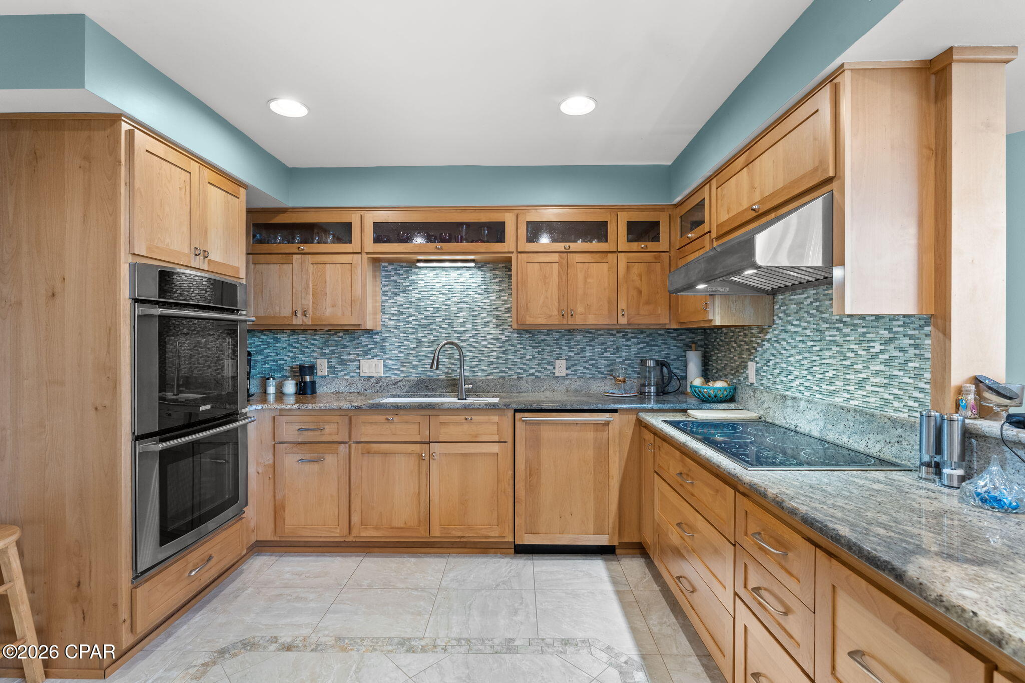 Listing photo id 22 for 1004 Sunset Lane