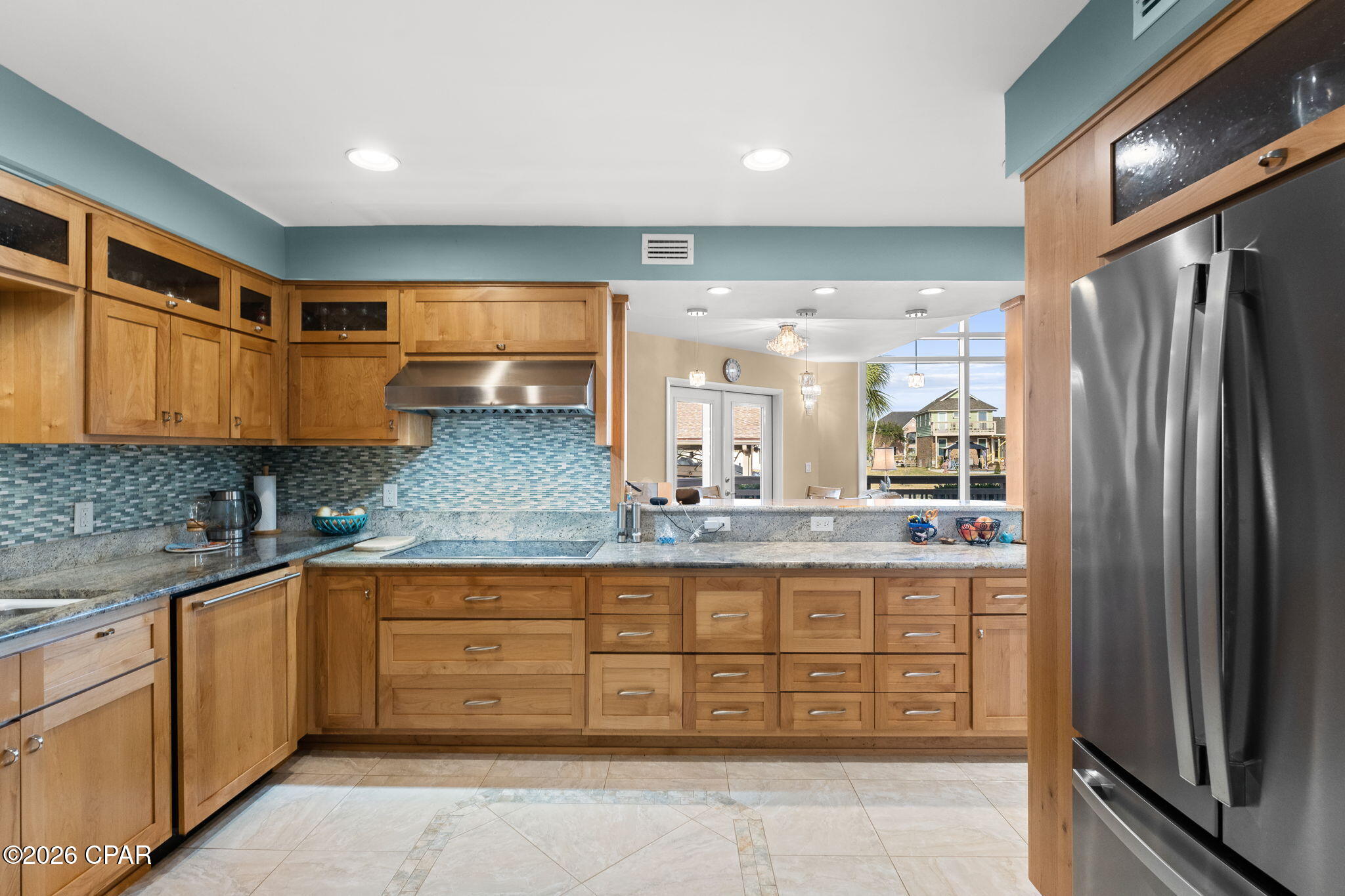 Listing photo id 24 for 1004 Sunset Lane