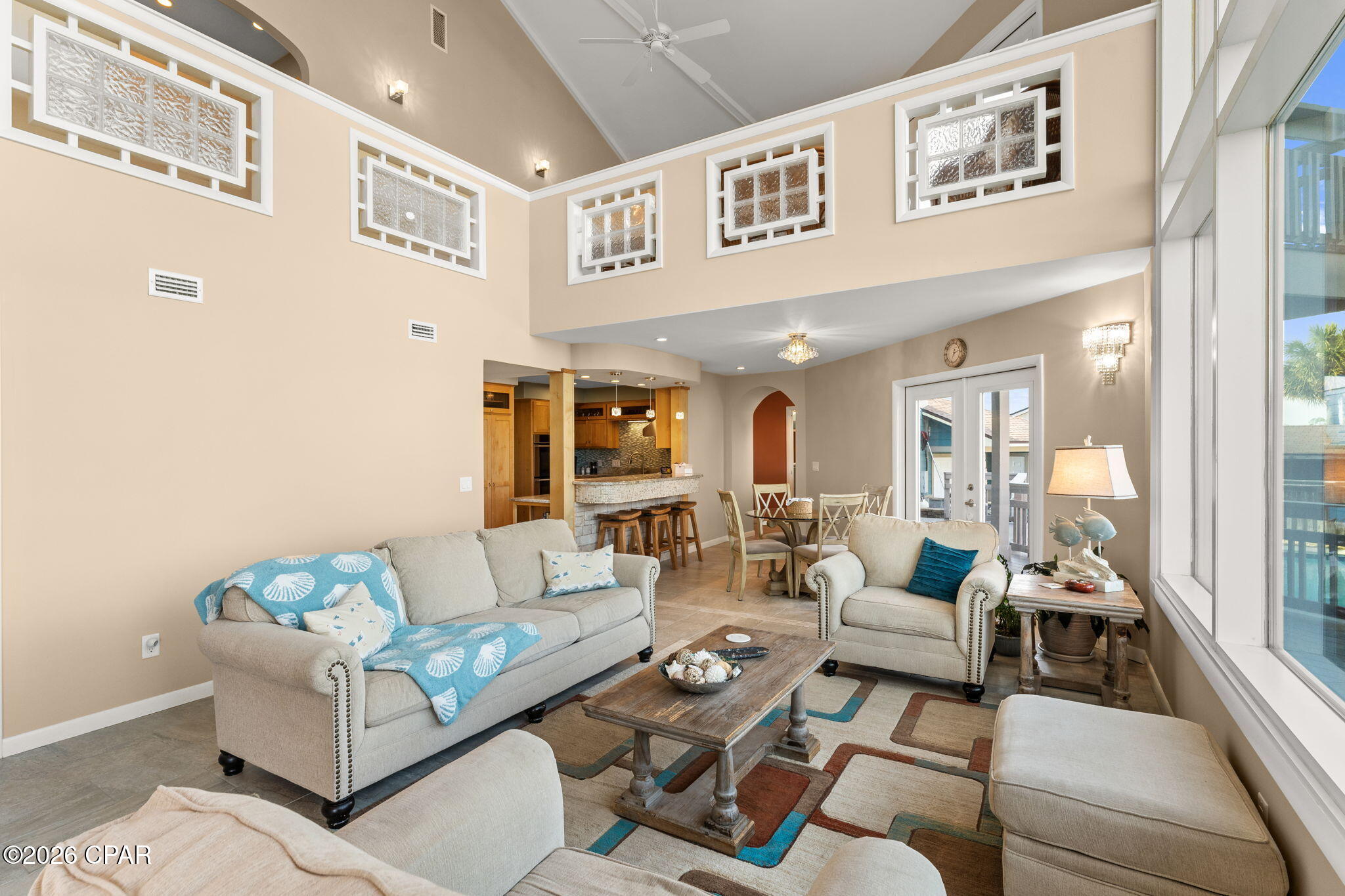 Listing photo id 33 for 1004 Sunset Lane