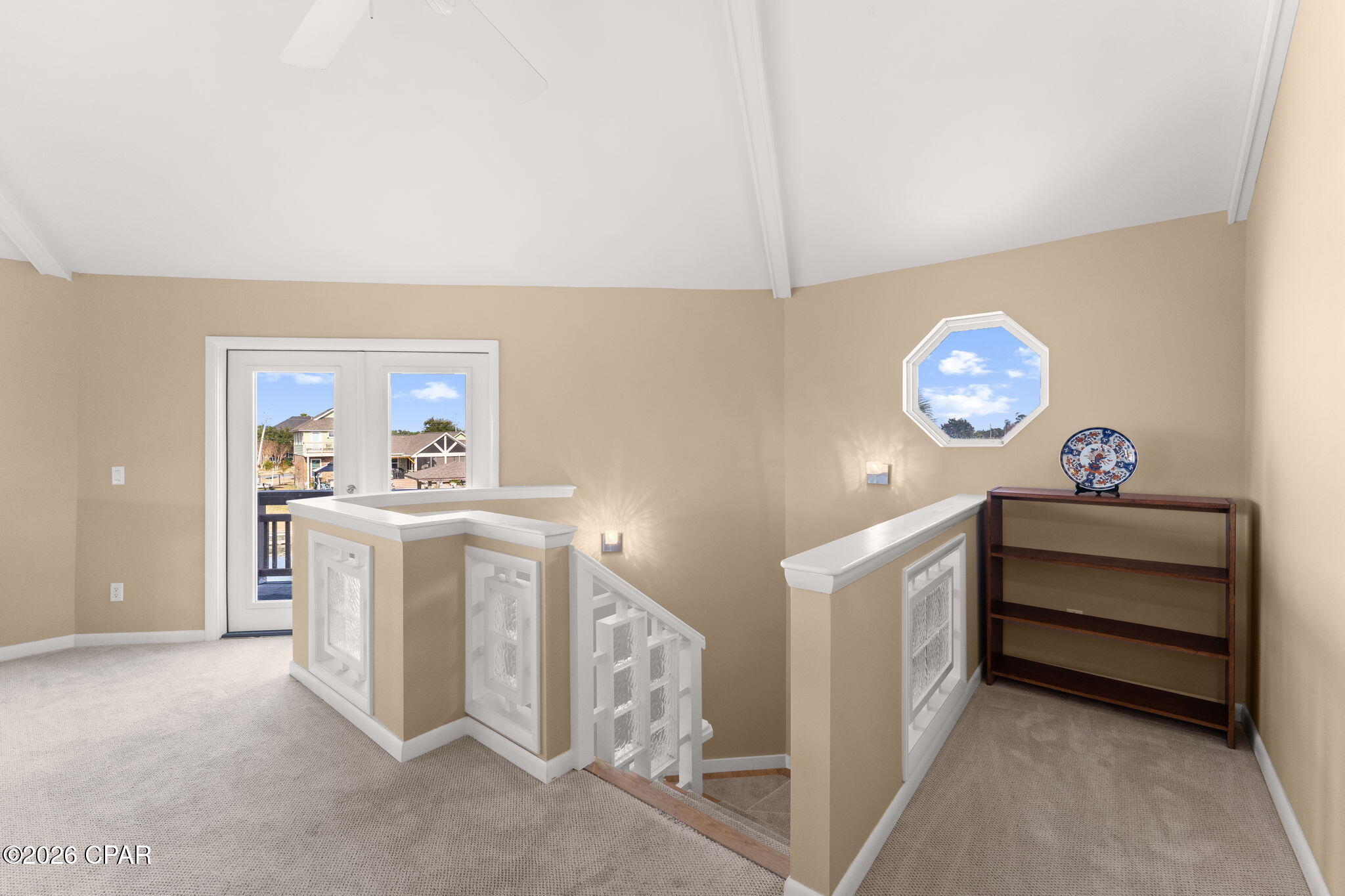 Listing photo id 41 for 1004 Sunset Lane