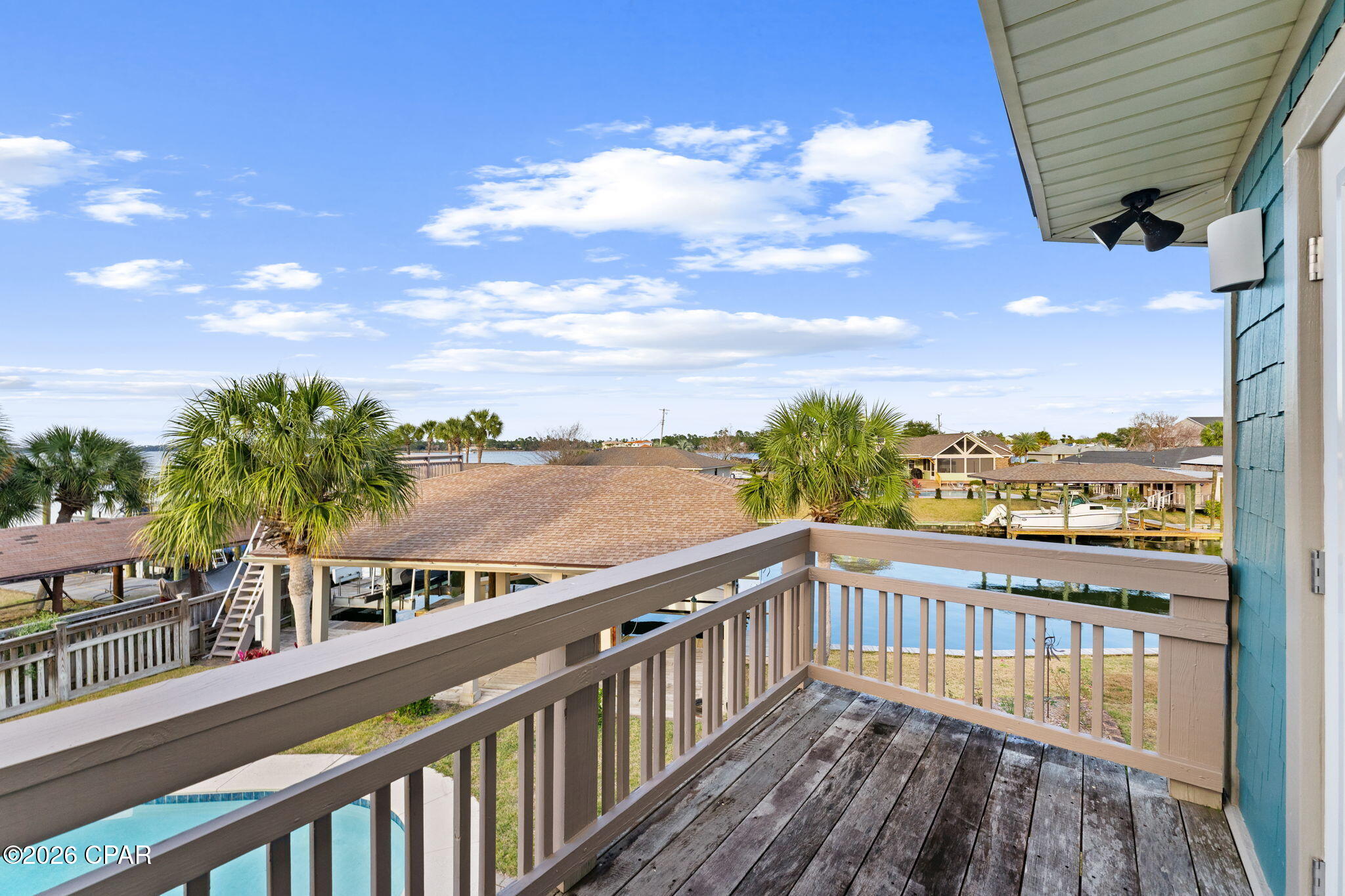 Listing photo id 43 for 1004 Sunset Lane