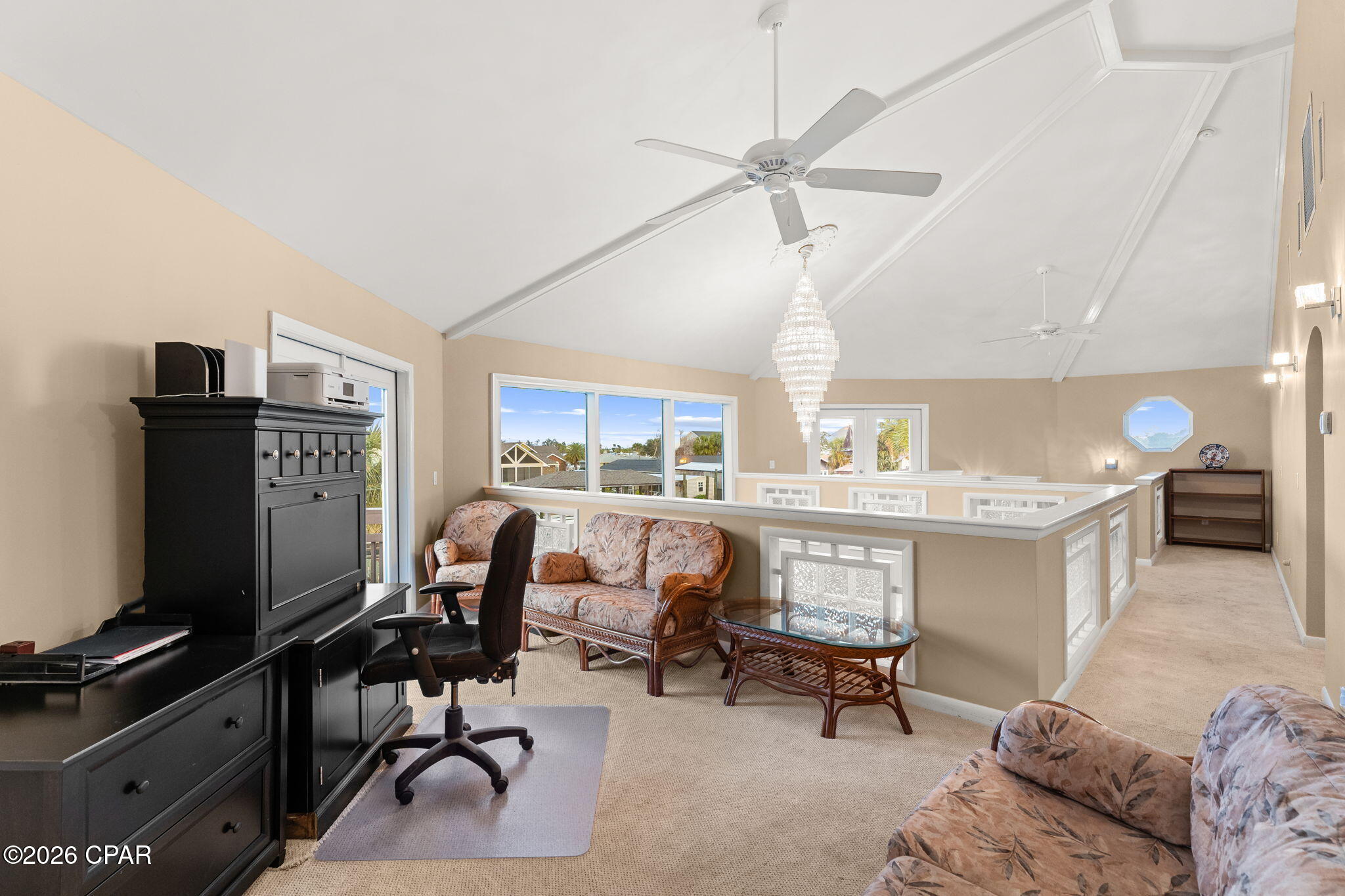 Listing photo id 47 for 1004 Sunset Lane