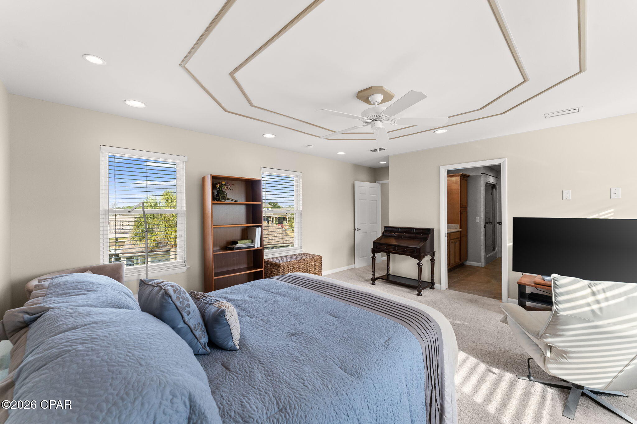 Listing photo id 58 for 1004 Sunset Lane