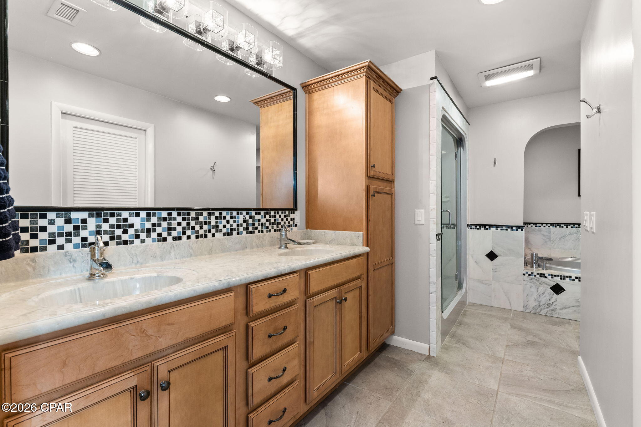 Listing photo id 59 for 1004 Sunset Lane