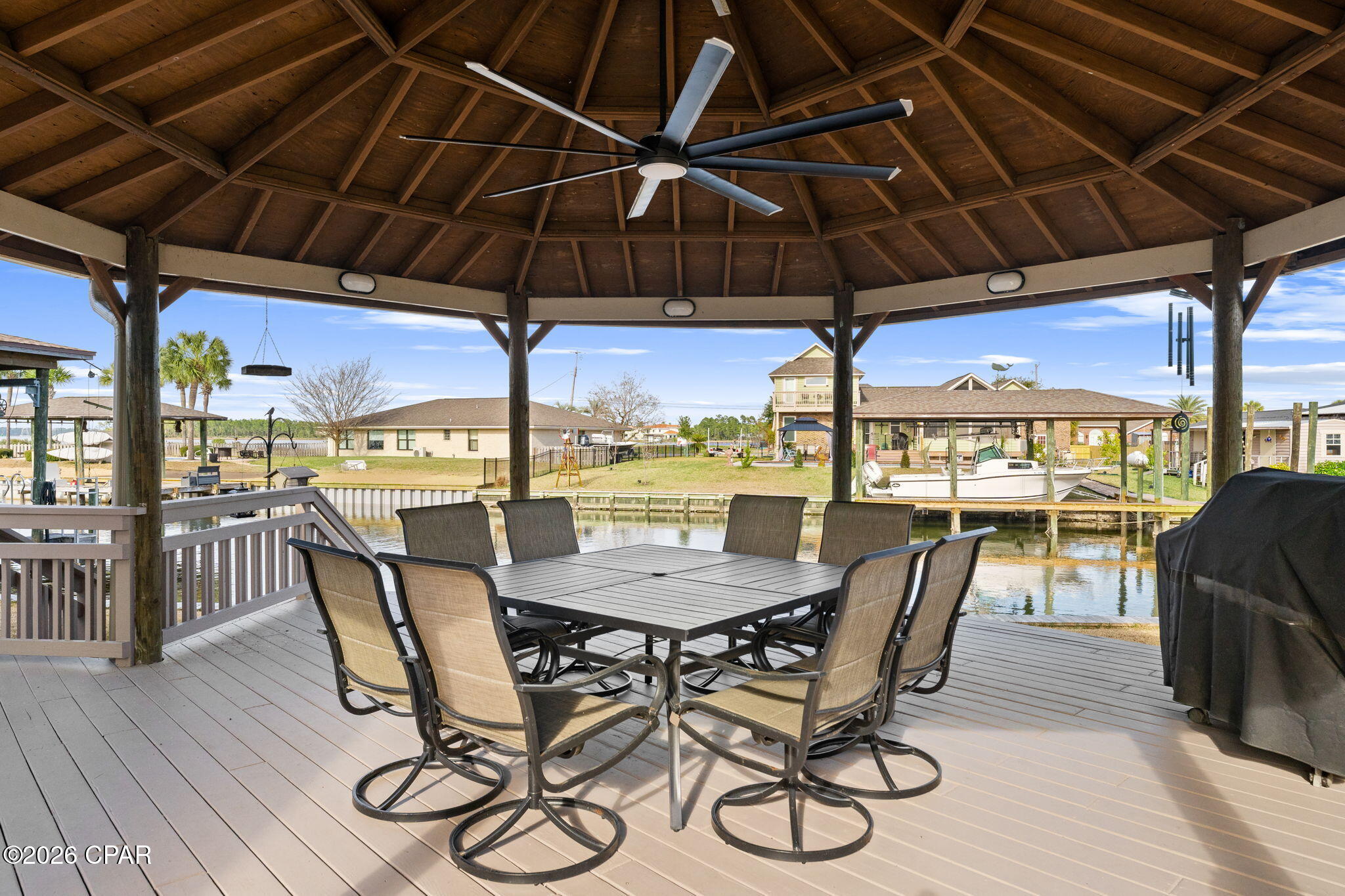 Listing photo id 69 for 1004 Sunset Lane