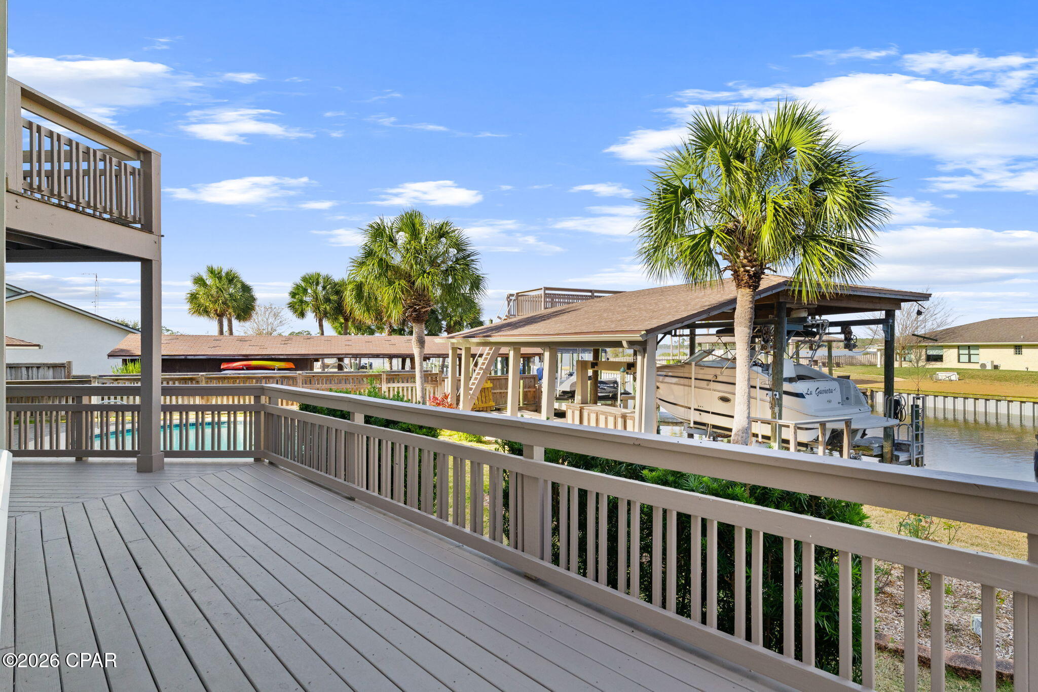 Listing photo id 70 for 1004 Sunset Lane