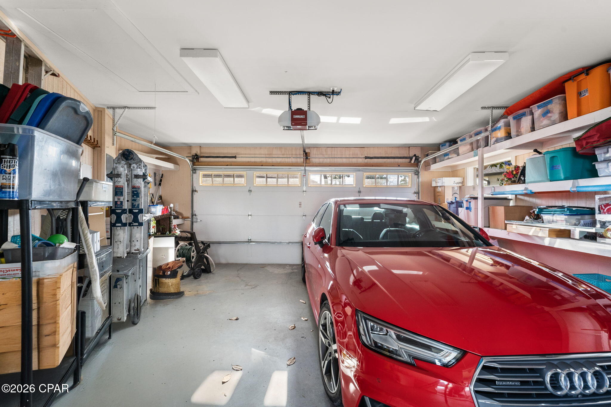 Listing photo id 74 for 1004 Sunset Lane