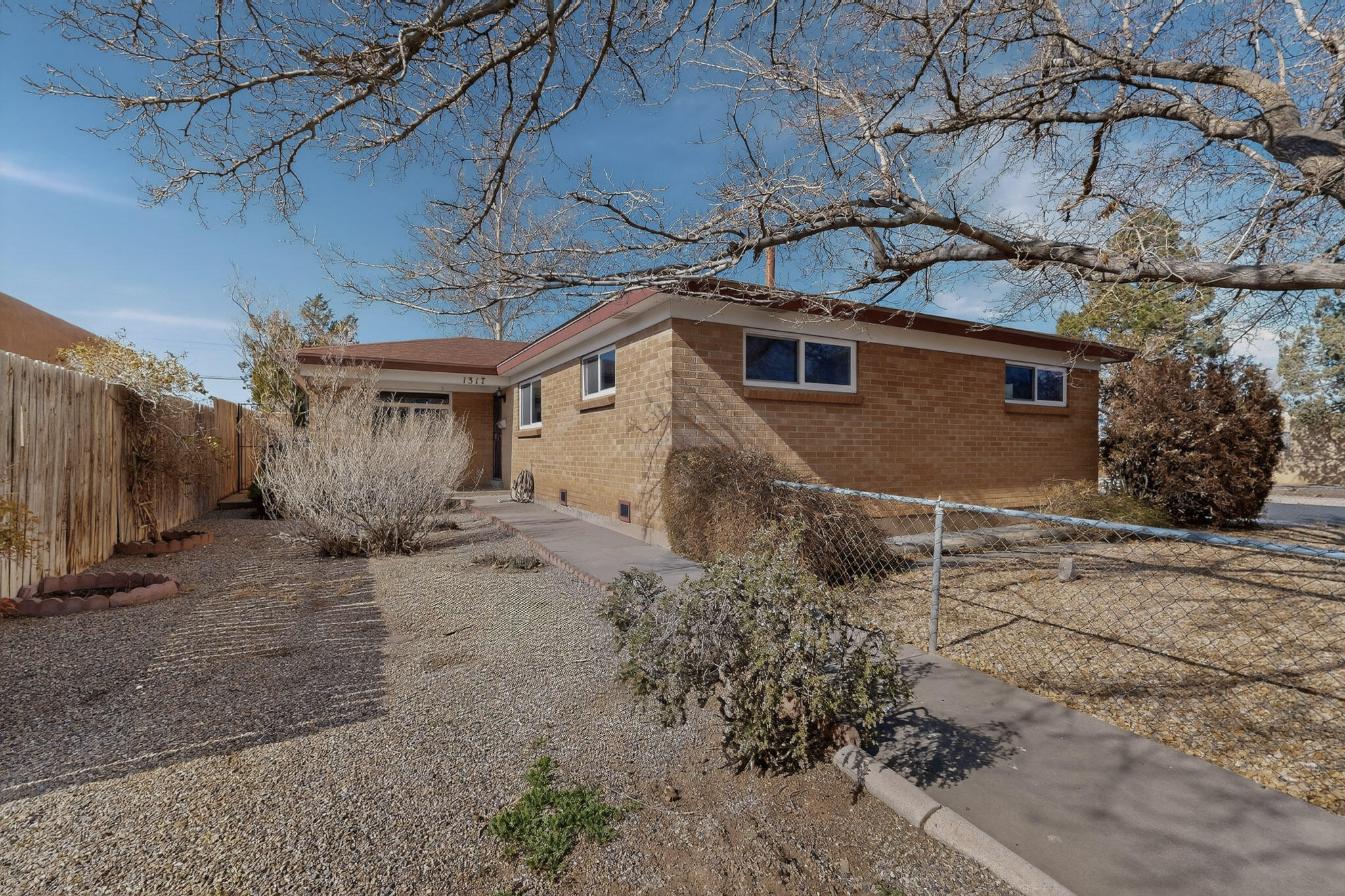 1317 Kentucky Street, Albuquerque NM 87110