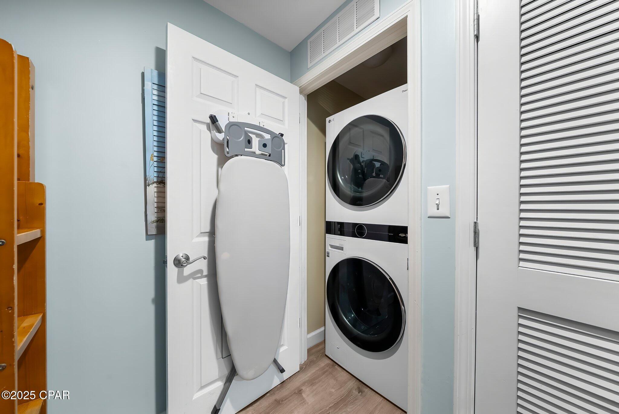 Image 10 For 17739 Front Beach Road 1207w