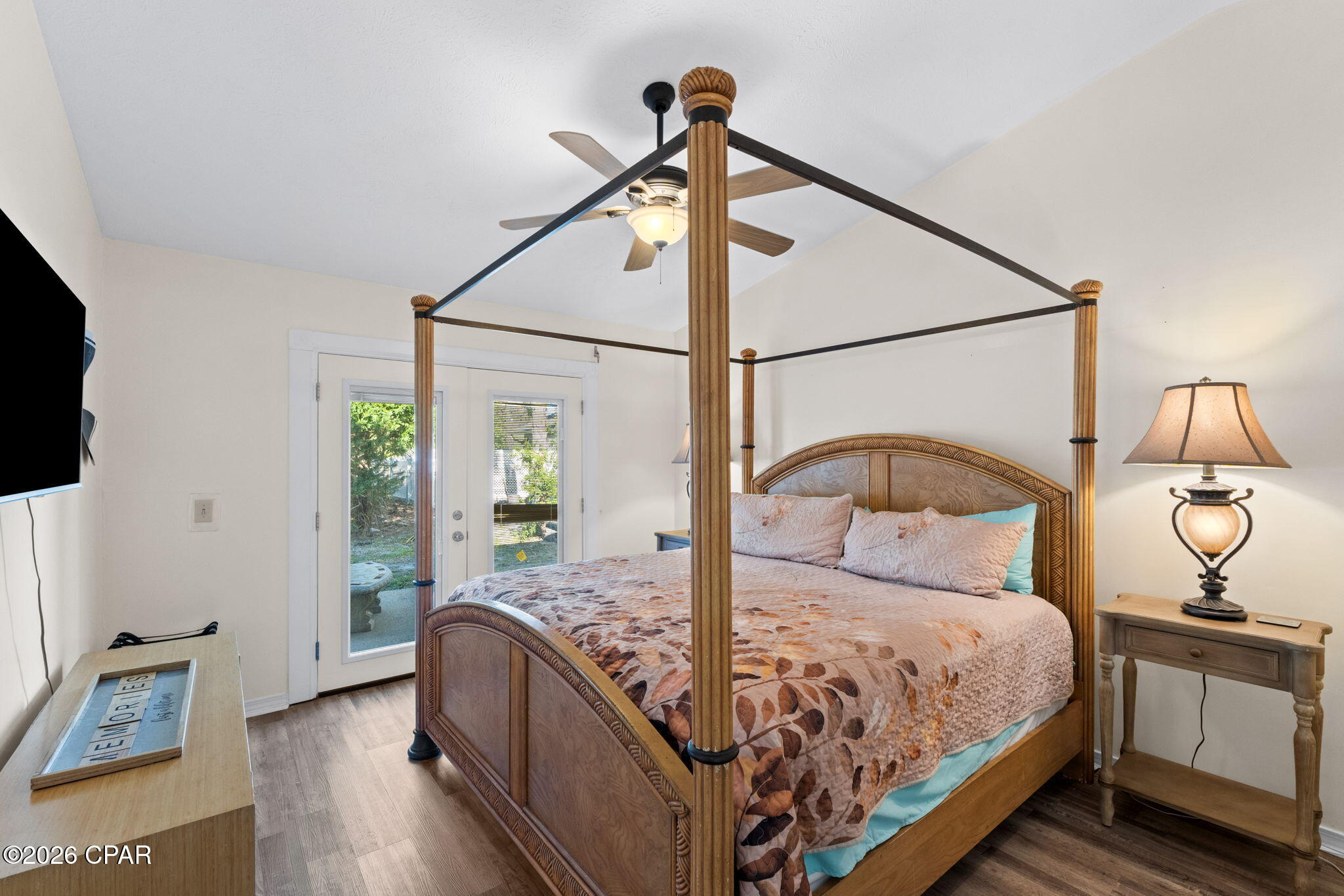 Image 25 For 102 White Sandy Drive