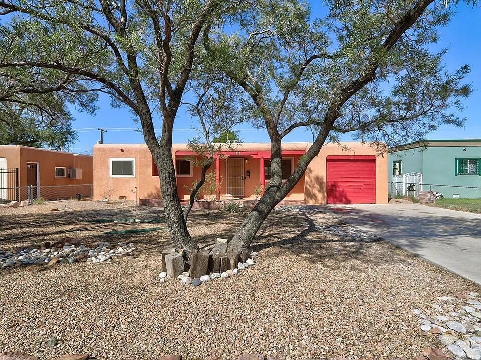 617 California Street, Albuquerque NM 87108