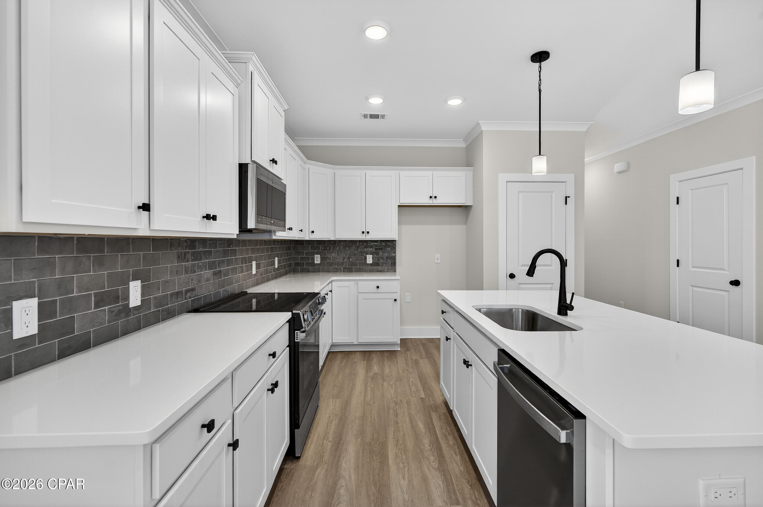 Image 3 For 315 Cyan Lane 32