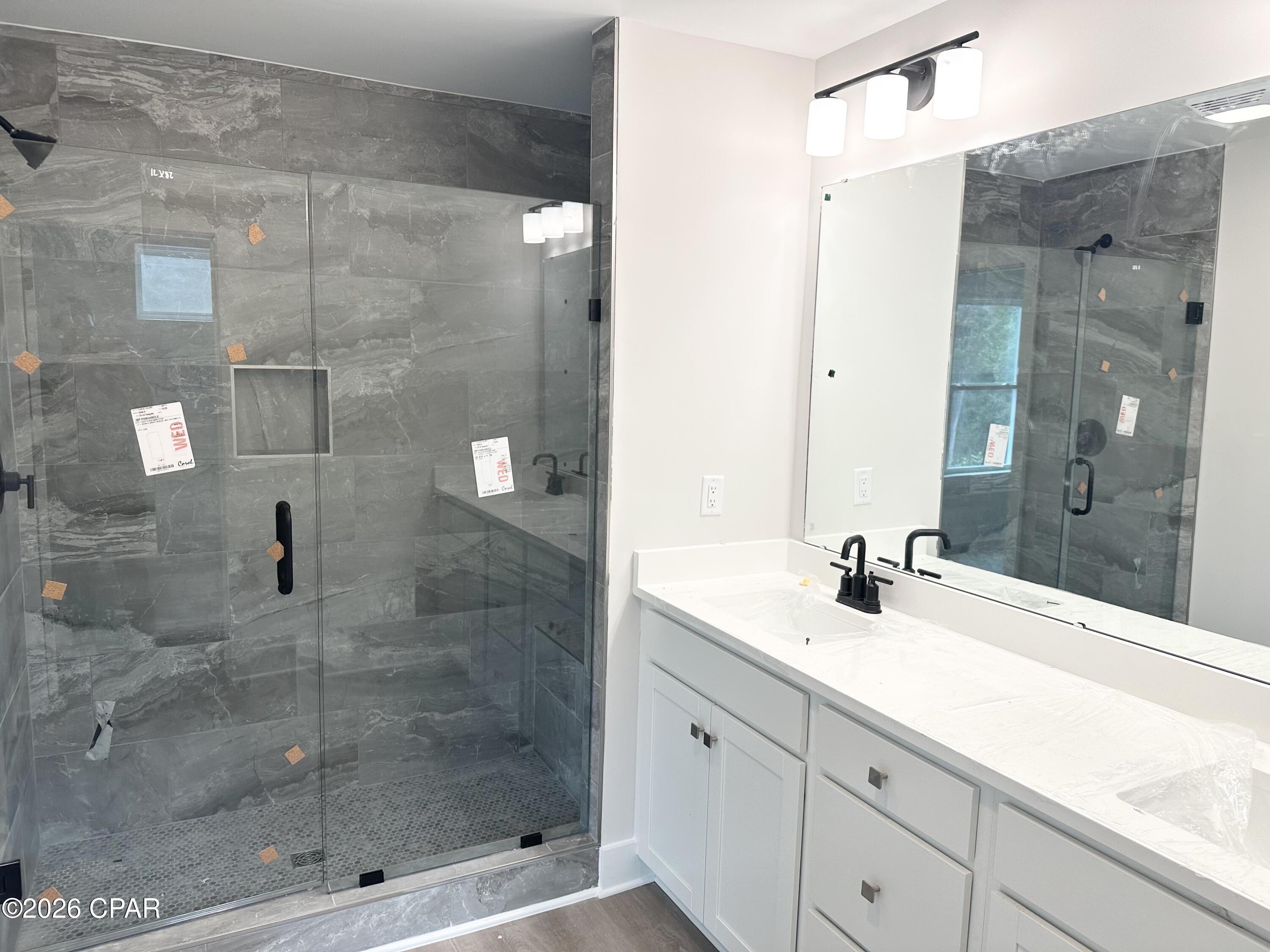 Image 6 For 315 Cyan Lane 32