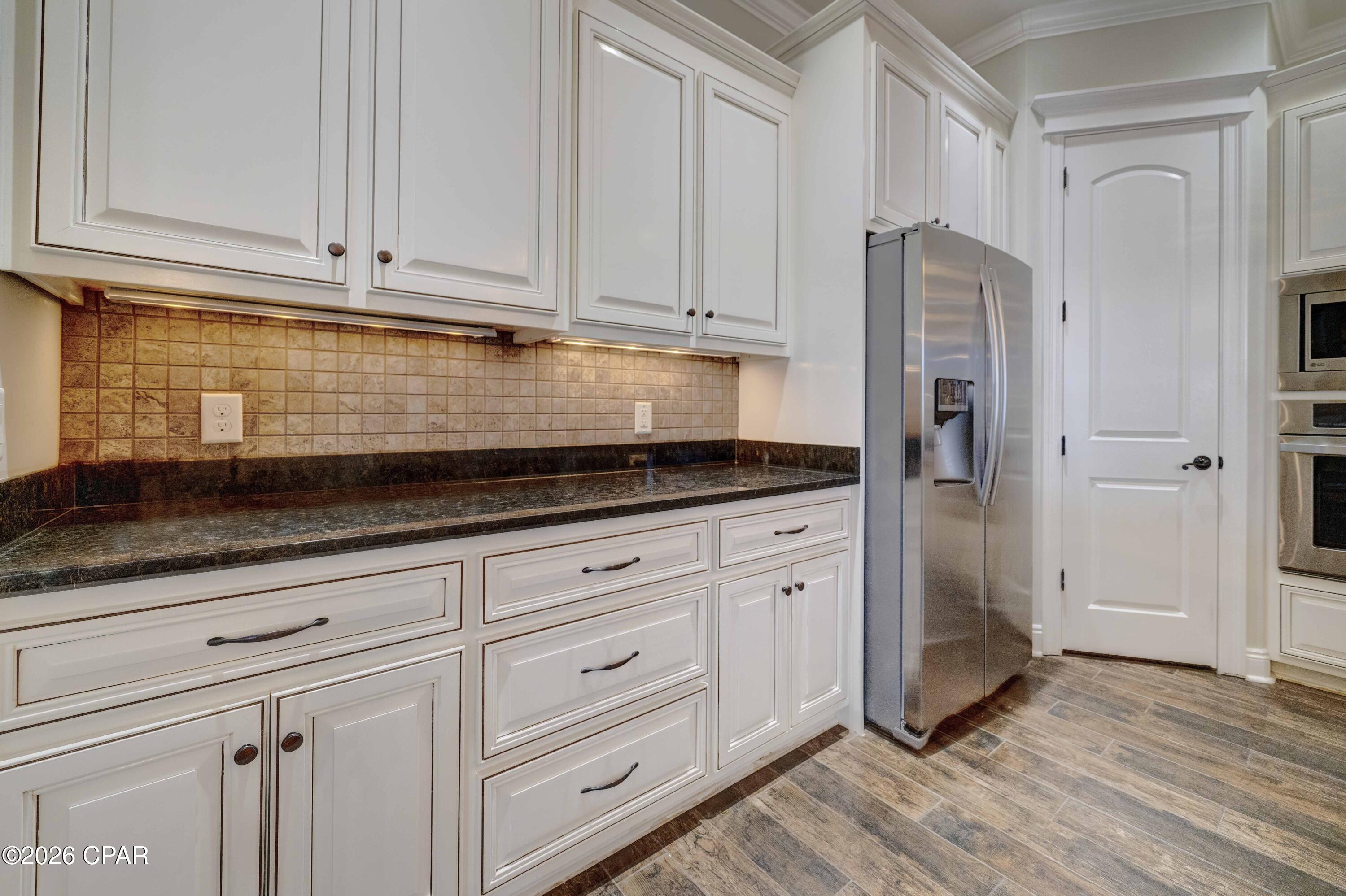 Image 30 For 227 Nancy Avenue