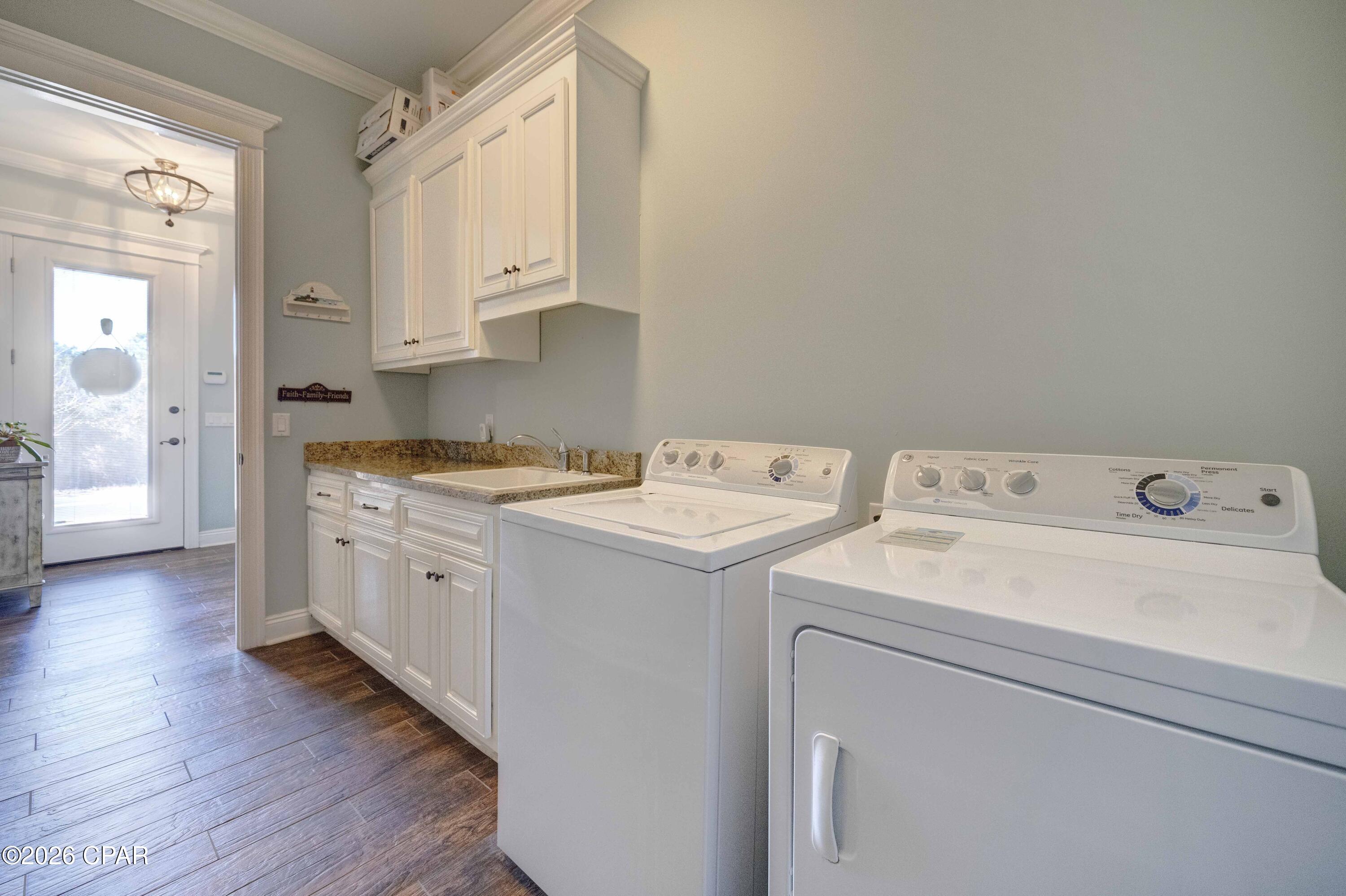 Image 90 For 227 Nancy Avenue