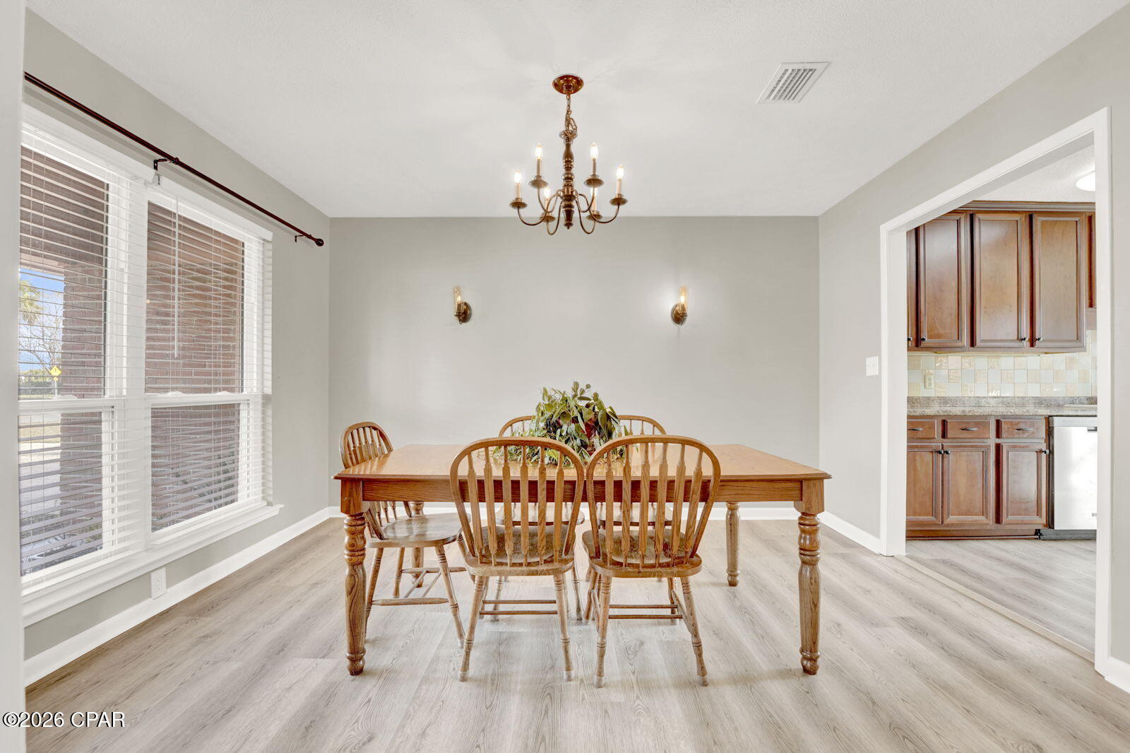 Image 10 For 301 Floyd Drive