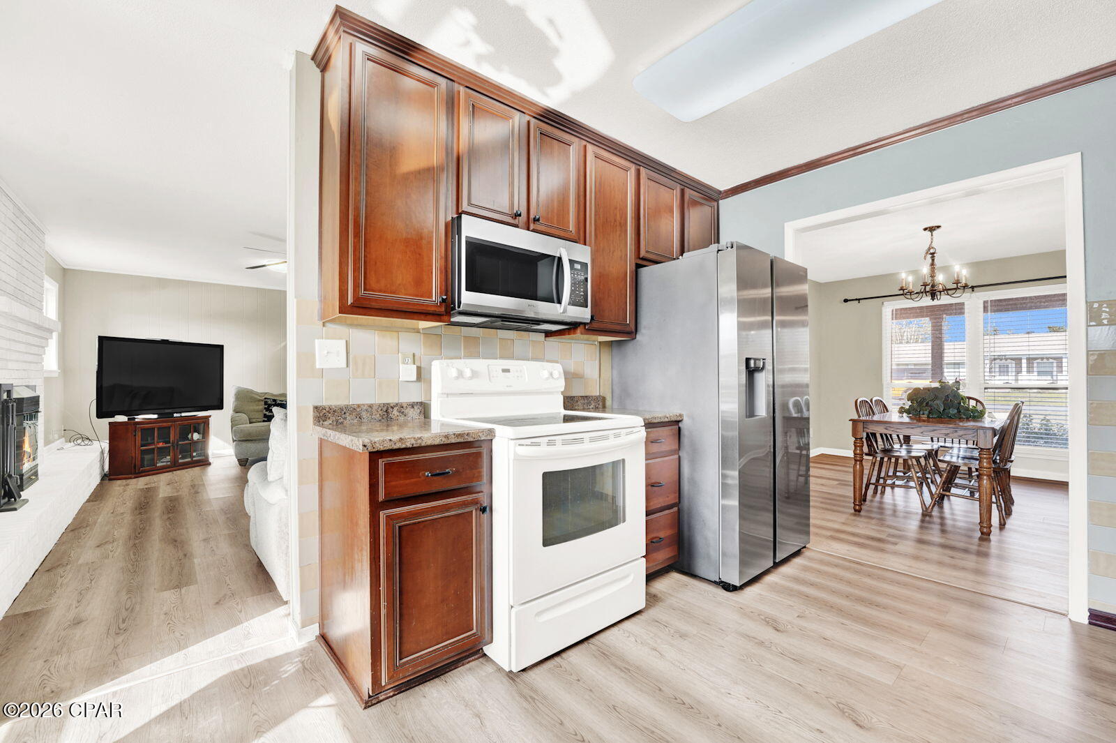 Image 17 For 301 Floyd Drive