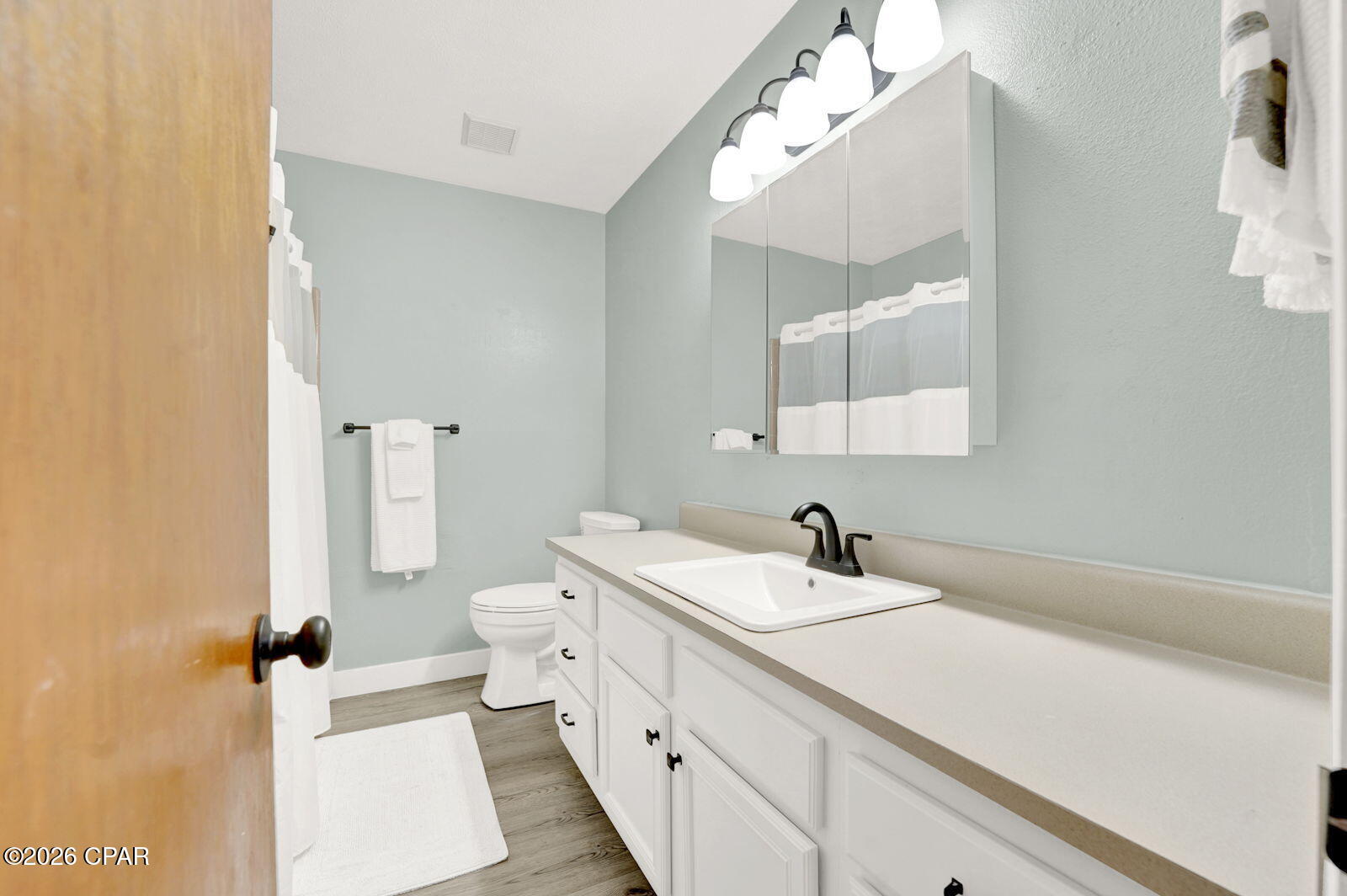 Image 21 For 301 Floyd Drive