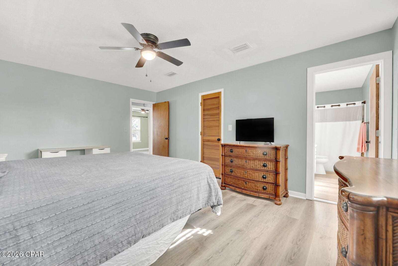 Image 30 For 301 Floyd Drive