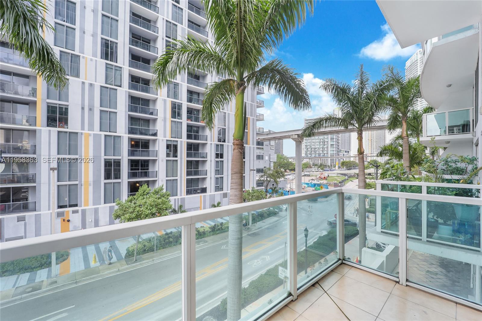 Brickell On The River S T