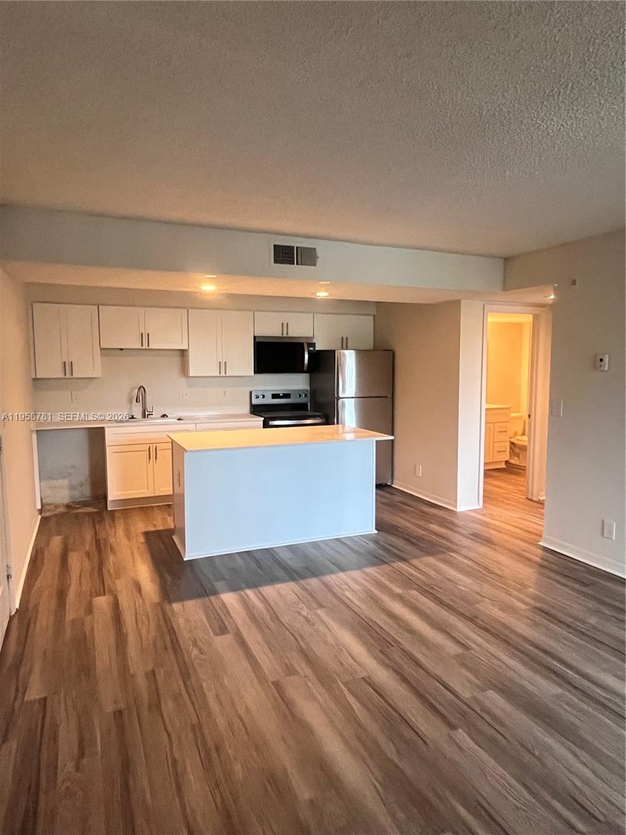 Windward Lakes Condo