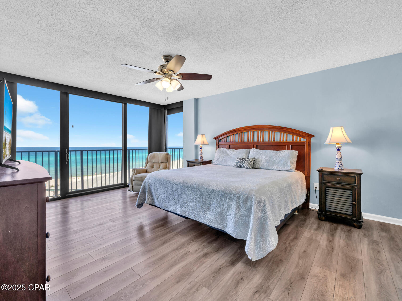 Image 12 For 17351 Front Beach Road W404