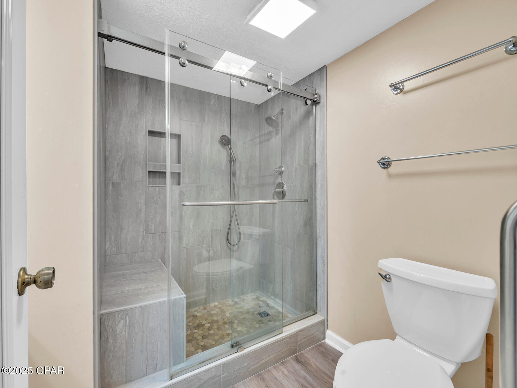 Image 15 For 17351 Front Beach Road W404