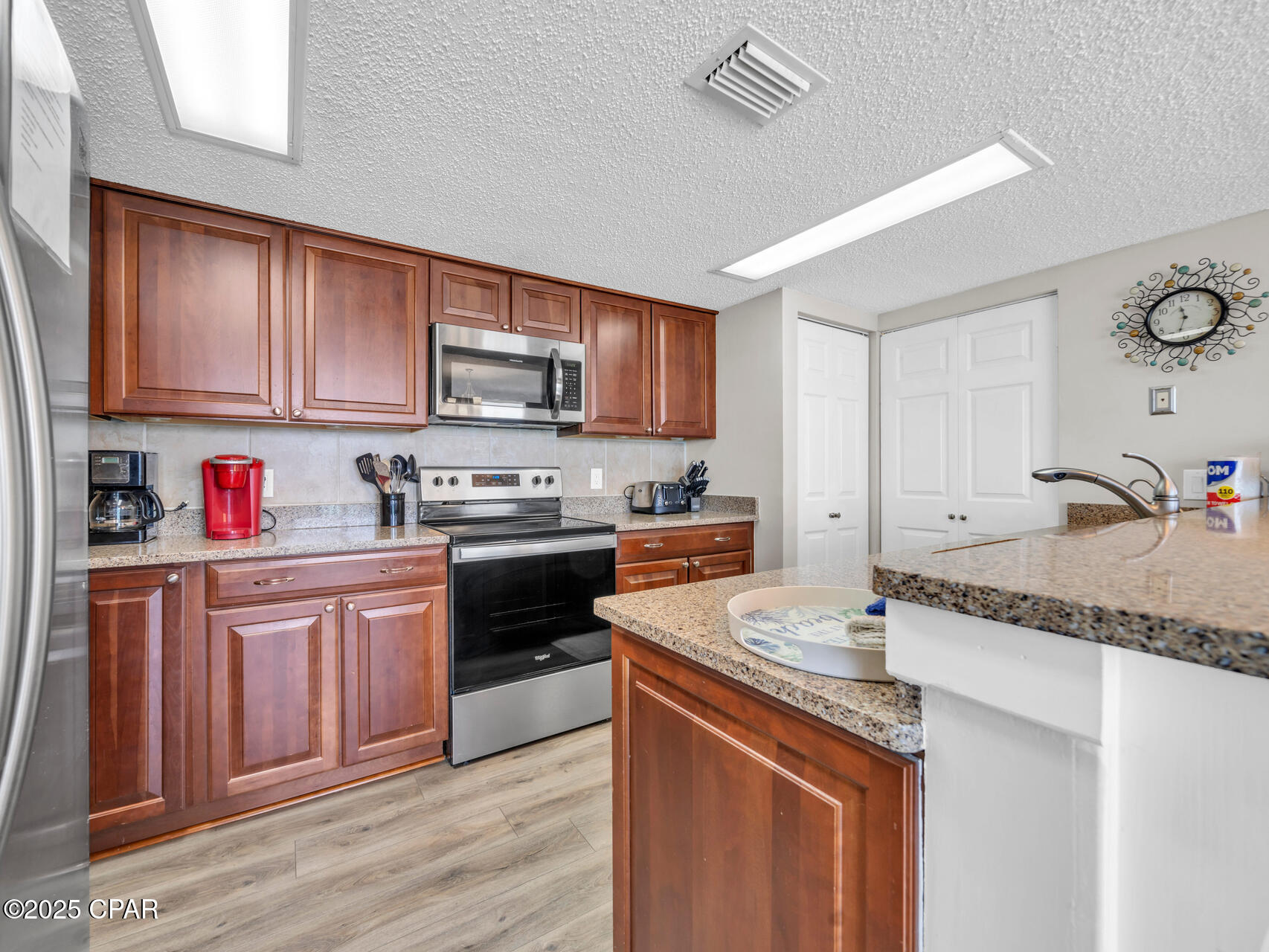 Image 6 For 17351 Front Beach Road W404