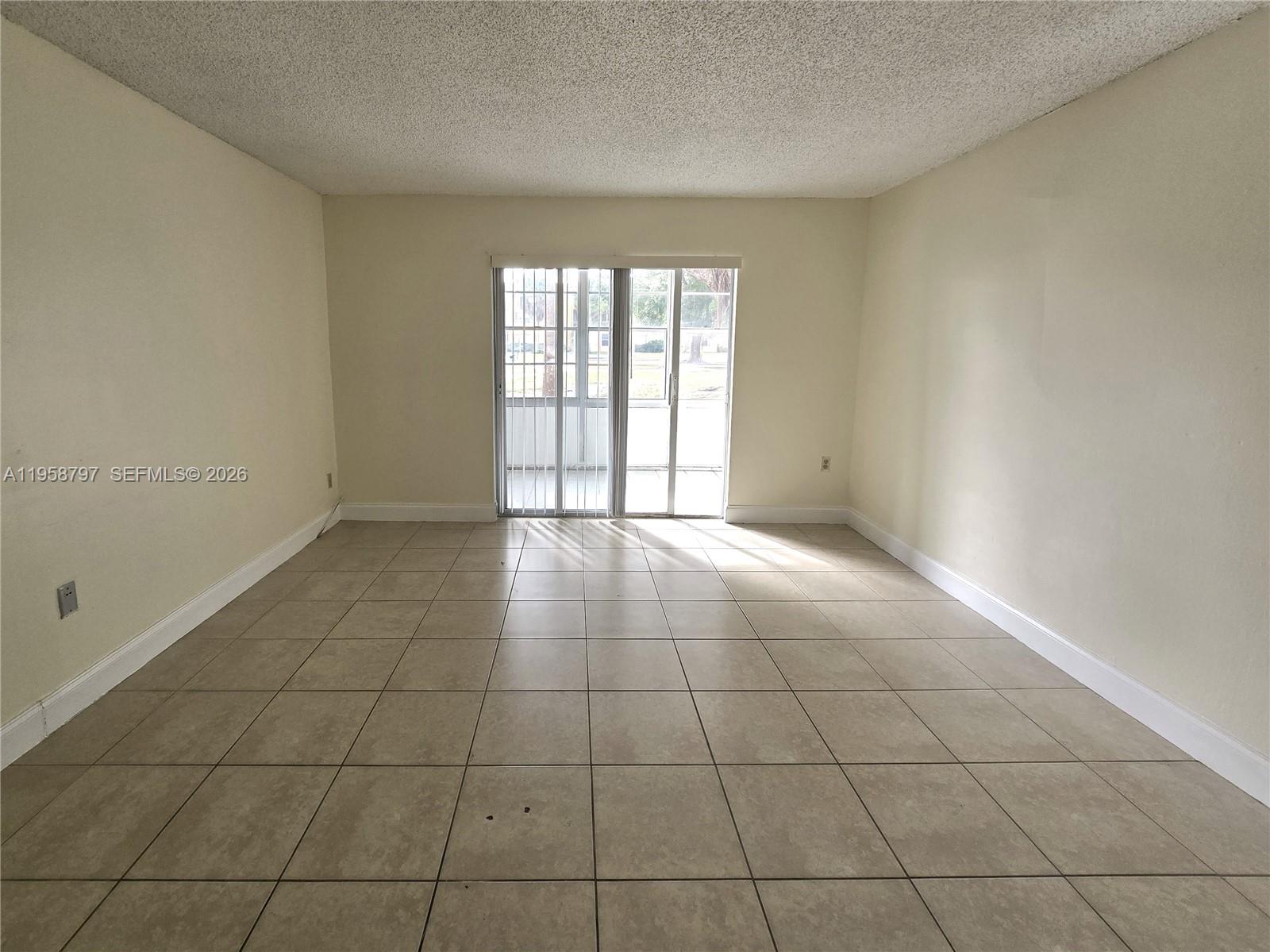 Heritage Circle Condo