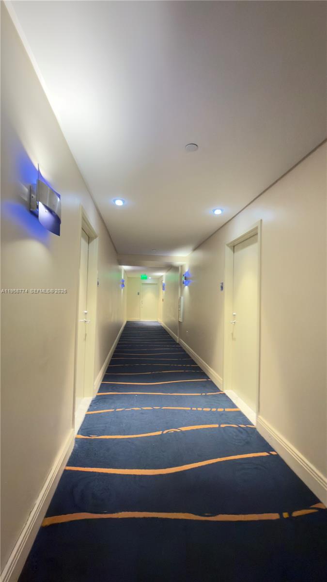 Latitude On The River Con