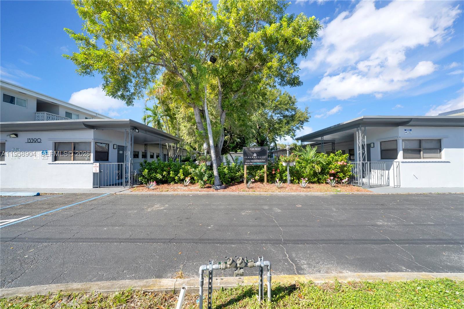 Alberta Biscayne 2Nd Rev