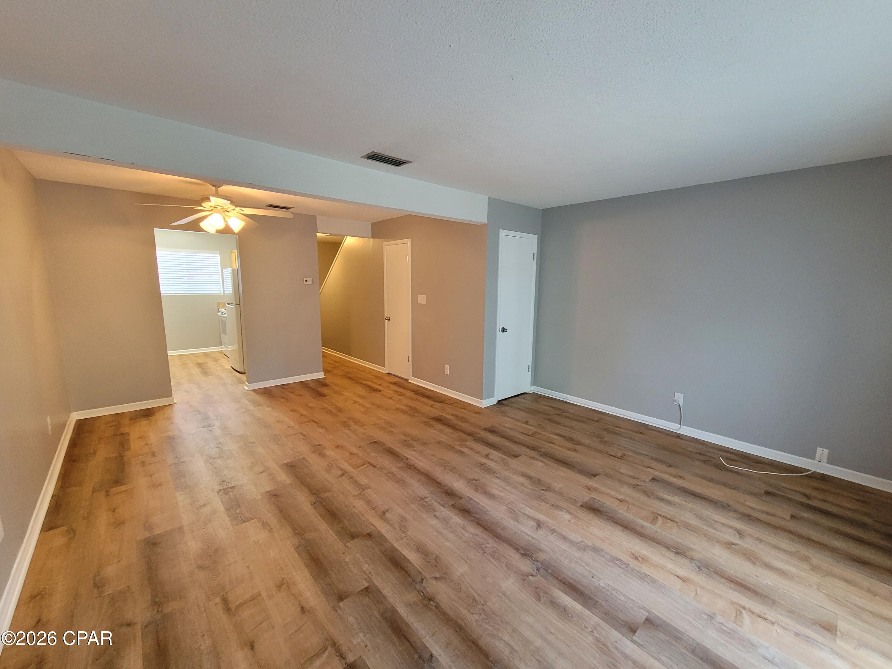 Image 6 For 1202 Drake Avenue B