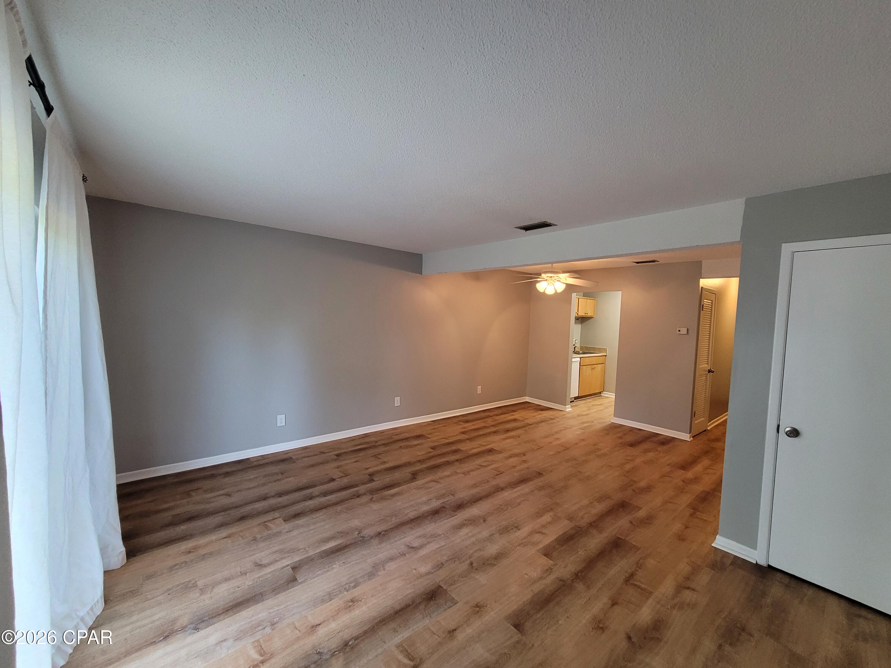 Image 7 For 1202 Drake Avenue B