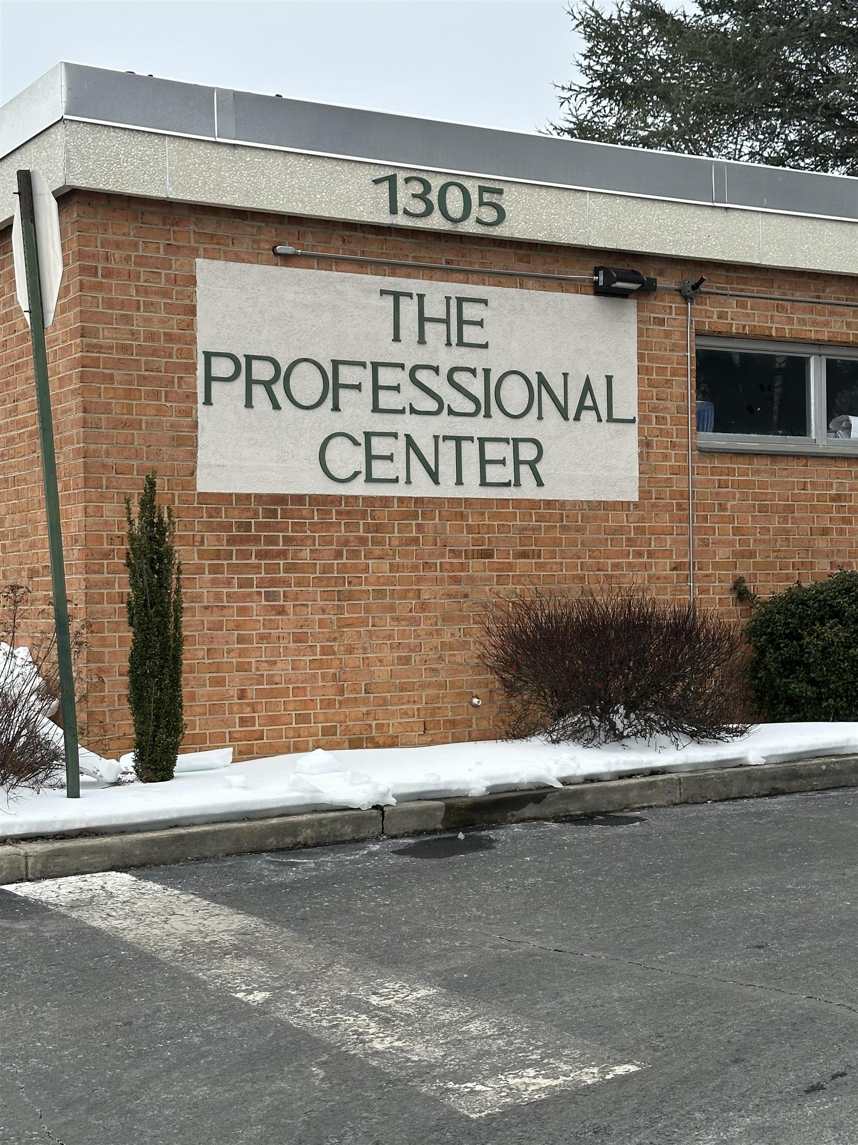 1305 13TH ST exterior