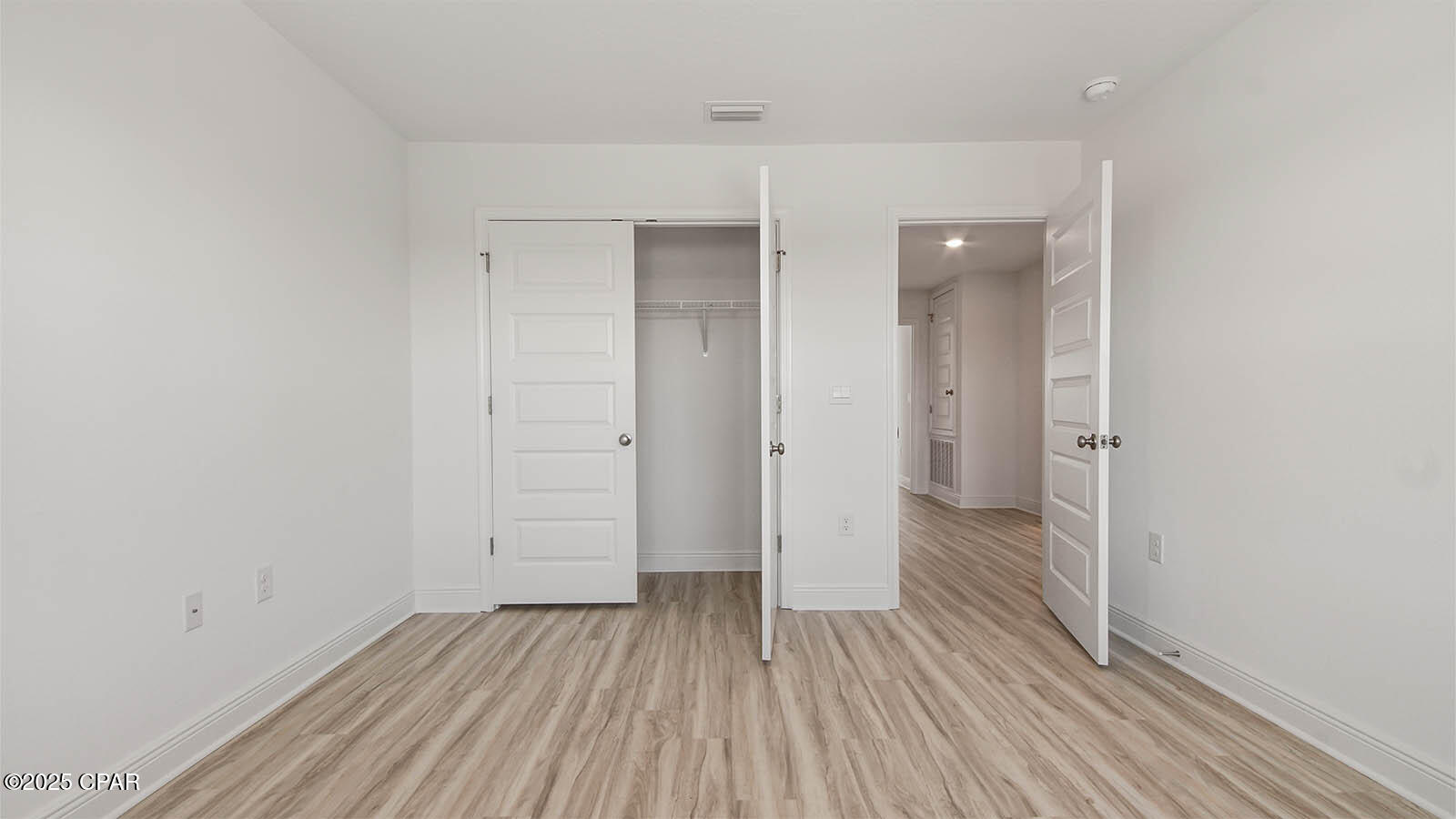 Image 27 For 112 Chateau Lane