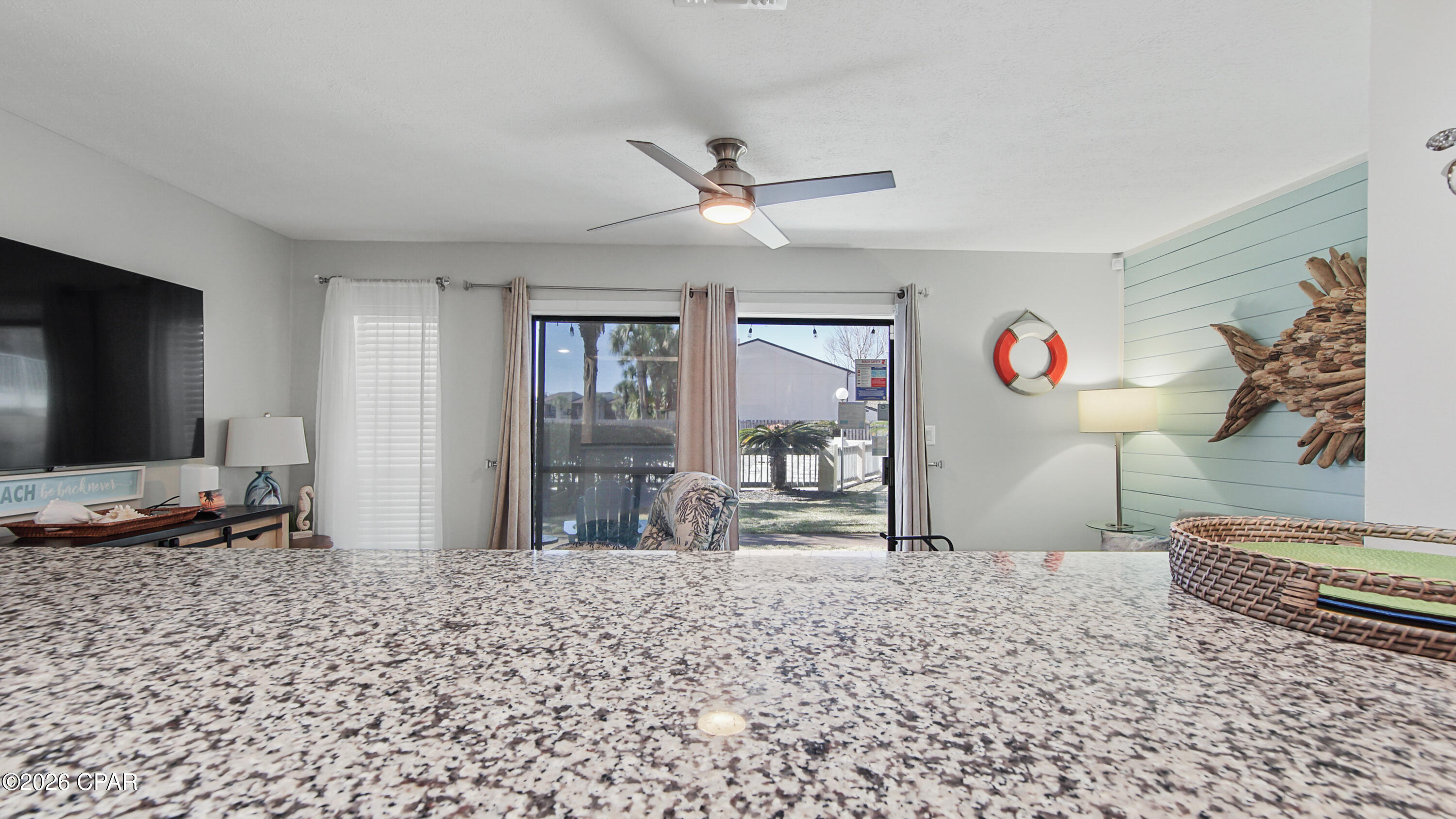 Image 17 For 17614 Front Beach Road E3