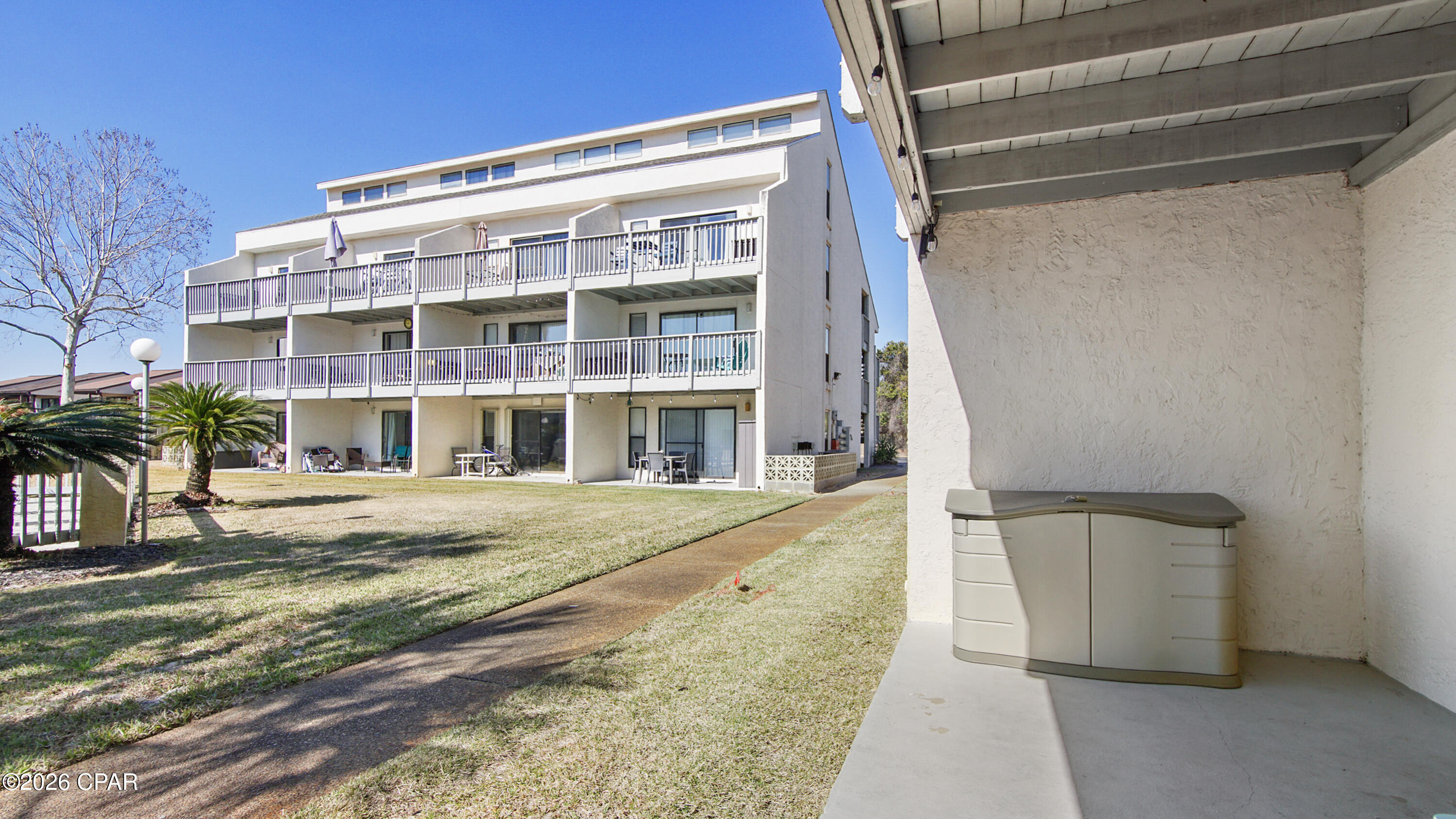 Image 21 For 17614 Front Beach Road E3