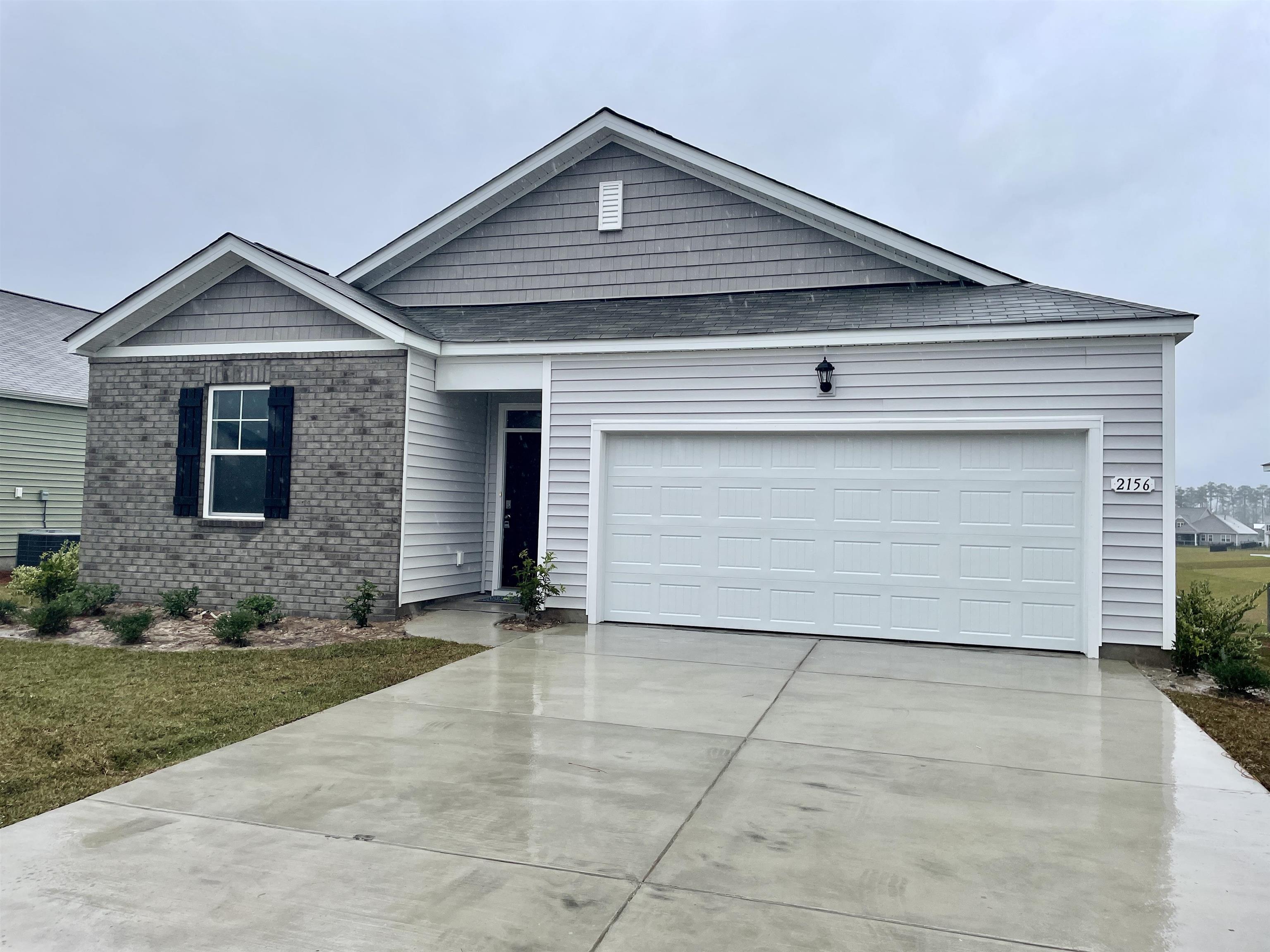 2156 Ainsley Dr. Little River, SC 29566