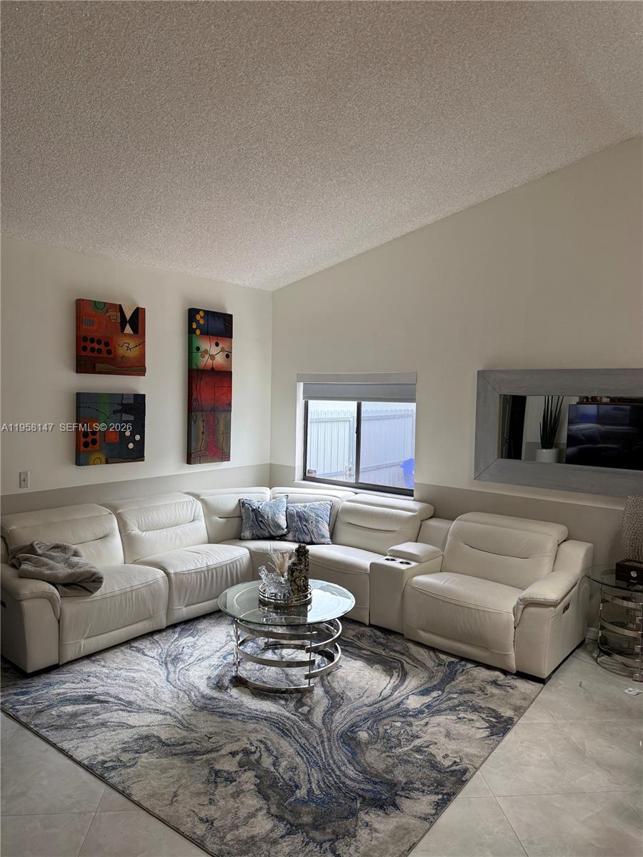 Pembroke Lakes South