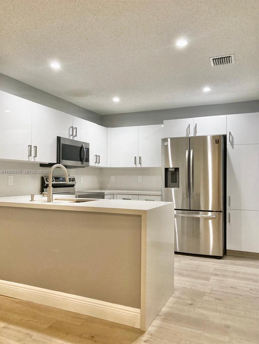 Banyan Oakridge Commercia