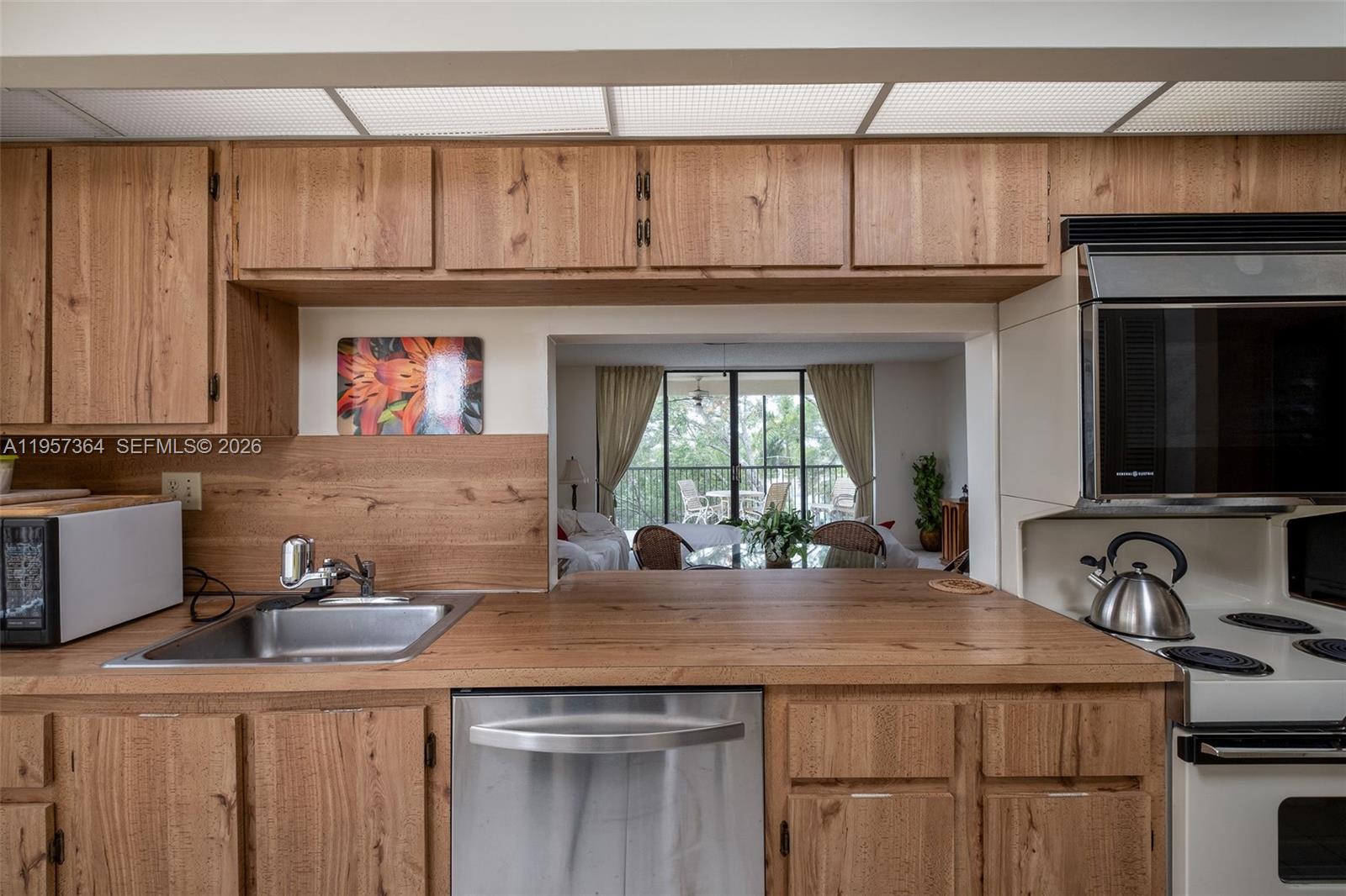 Royal Palm At Plantation