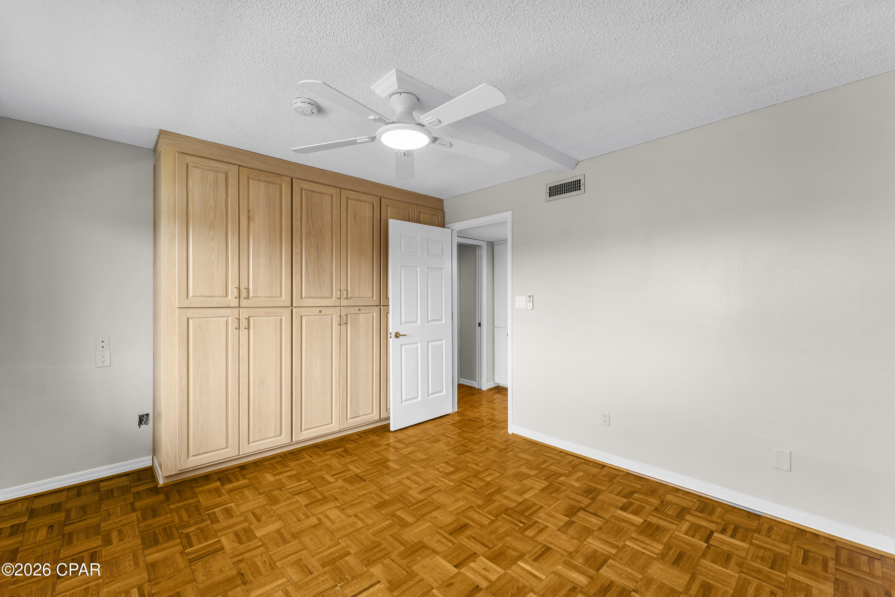 Image 25 For 100 Cherry Street 604