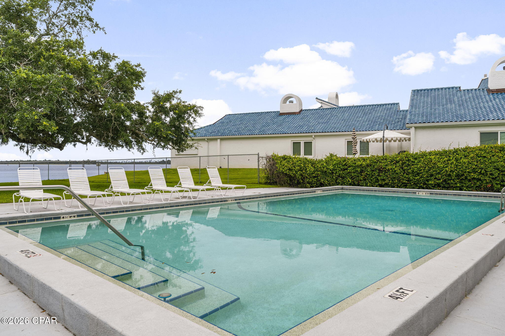 Image 31 For 100 Cherry Street 604