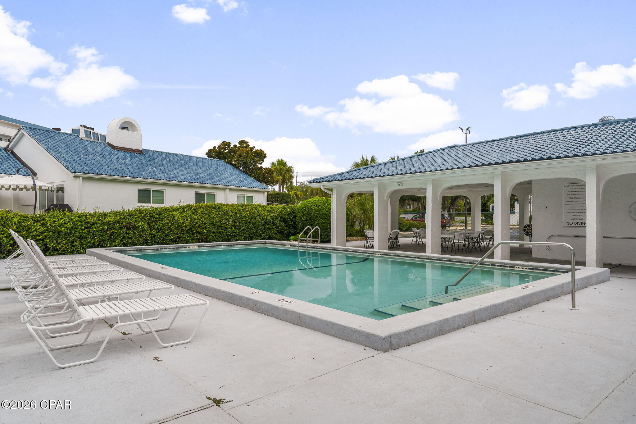 Image 33 For 100 Cherry Street 604