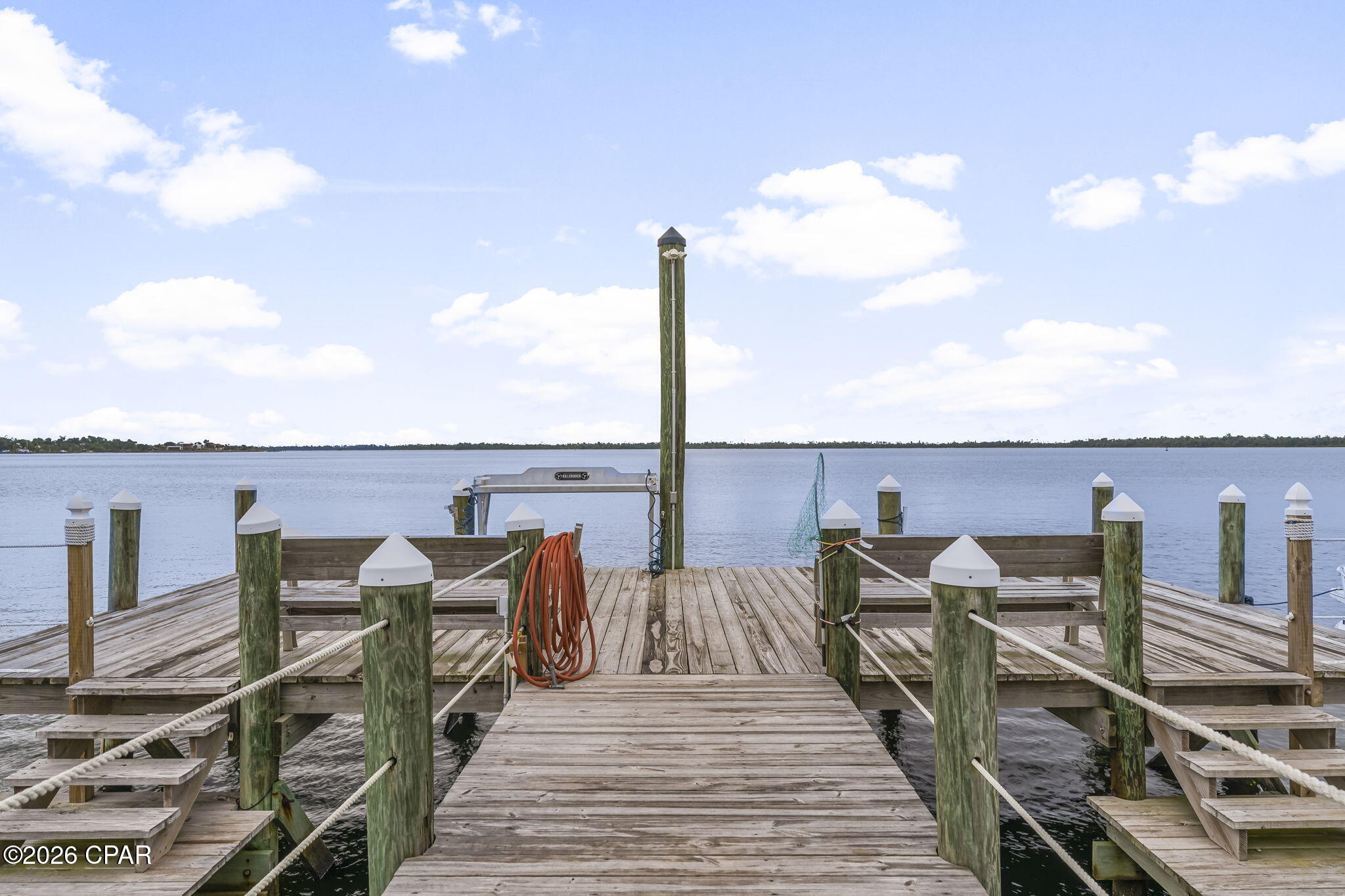 Image 36 For 100 Cherry Street 604