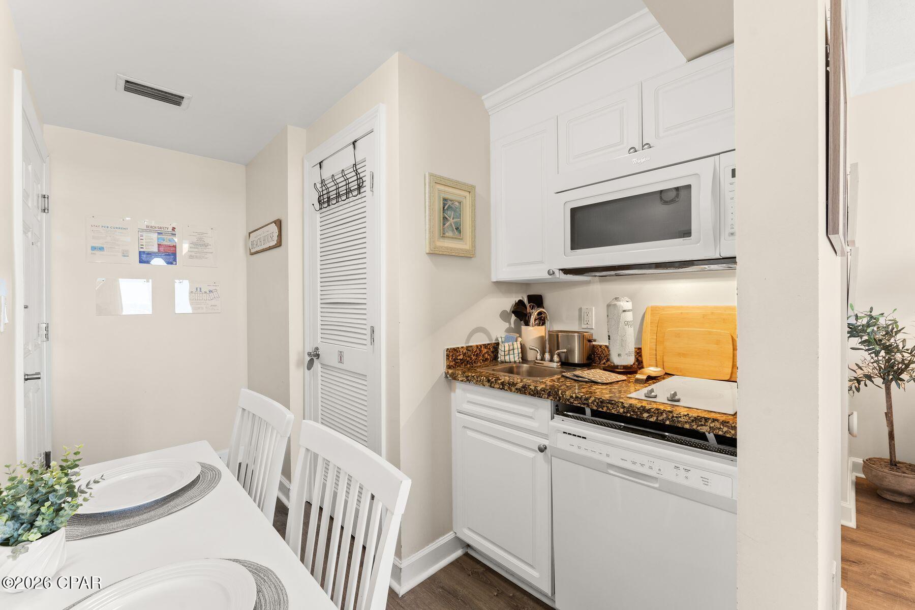 Image 4 For 9450 Thomas Drive 1600e