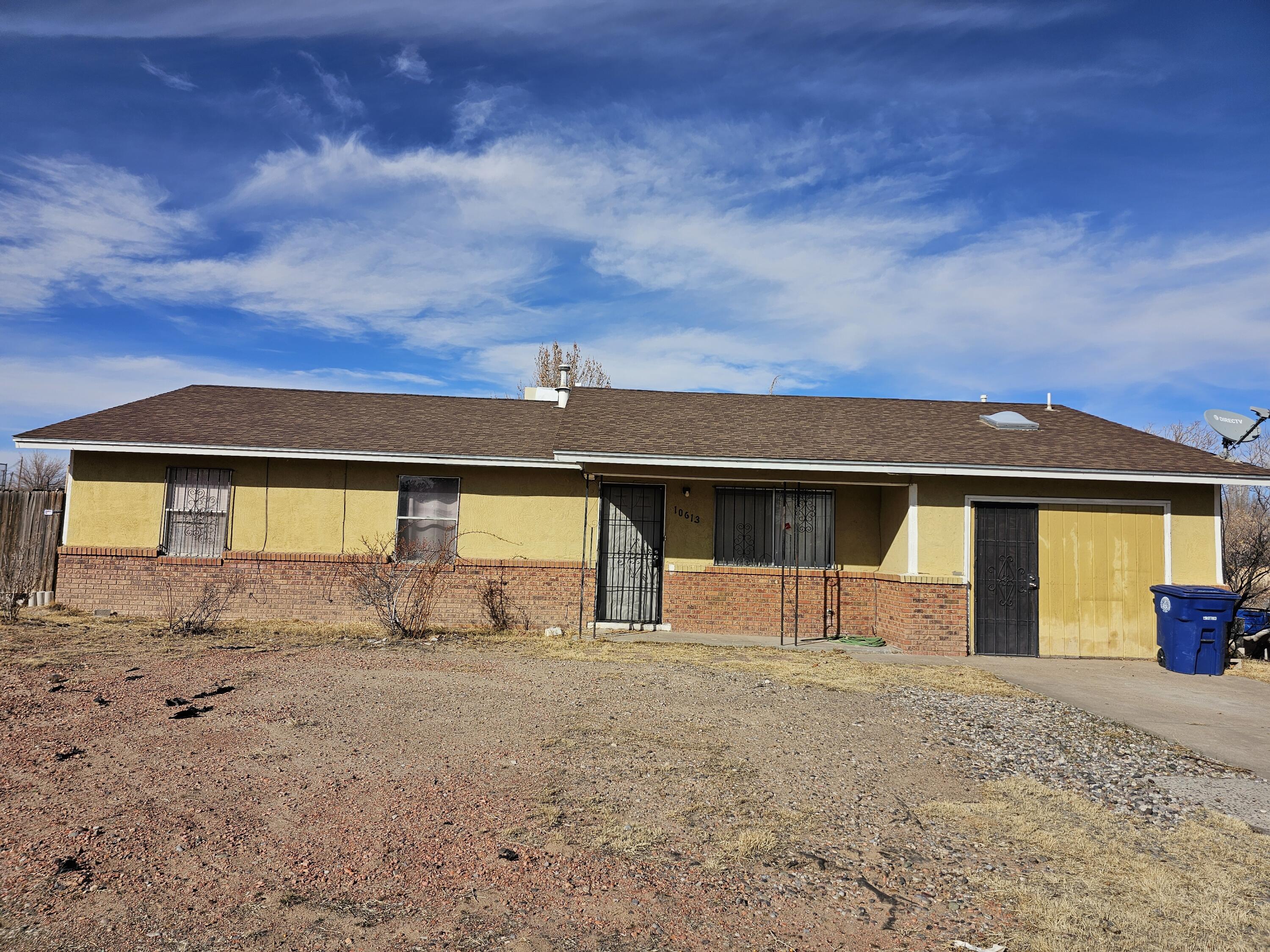 10613 Benavides Road, Albuquerque NM 87121