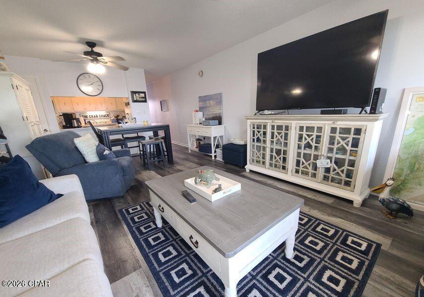 Image 3 For 5505 Sun Harbor Road 217